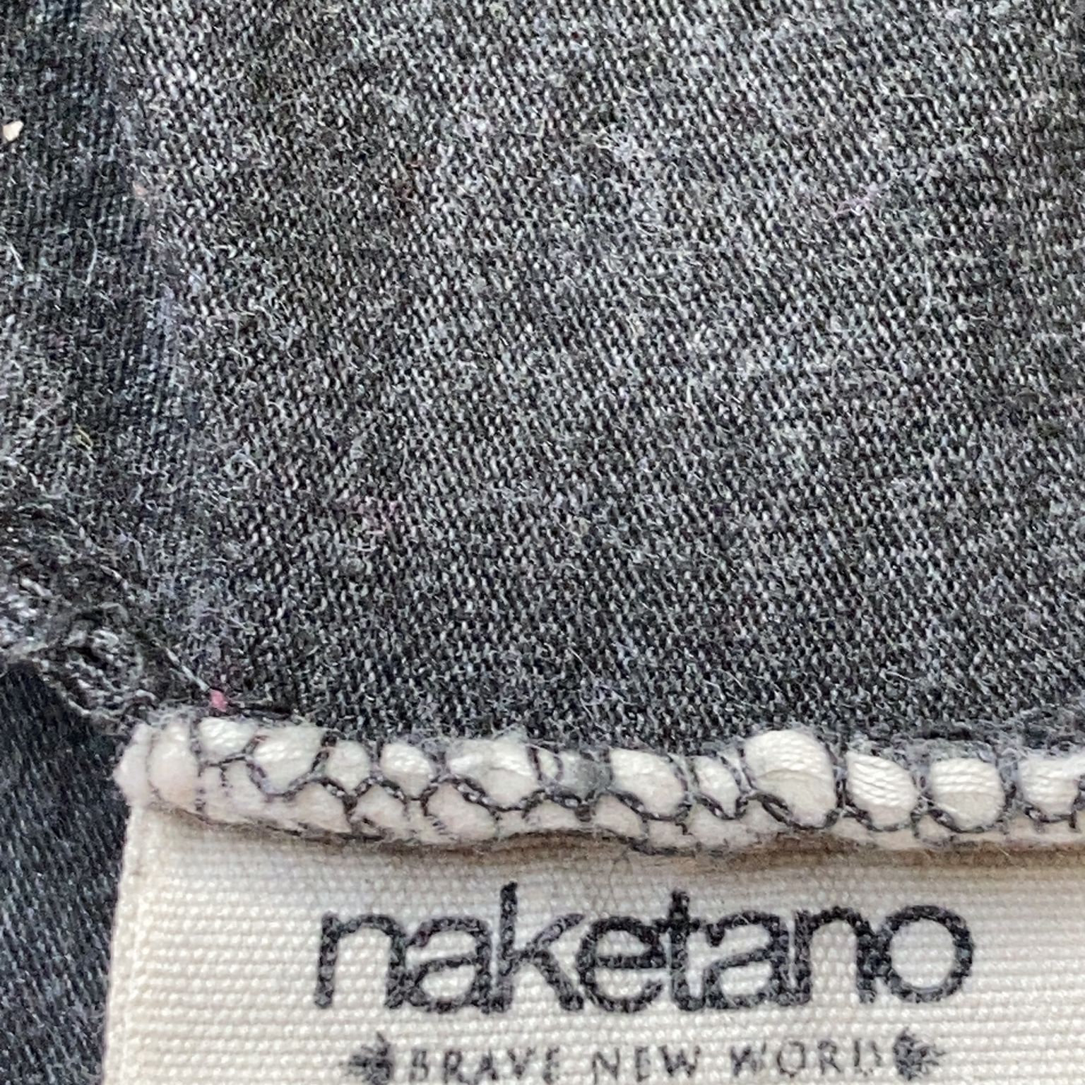 Naketano