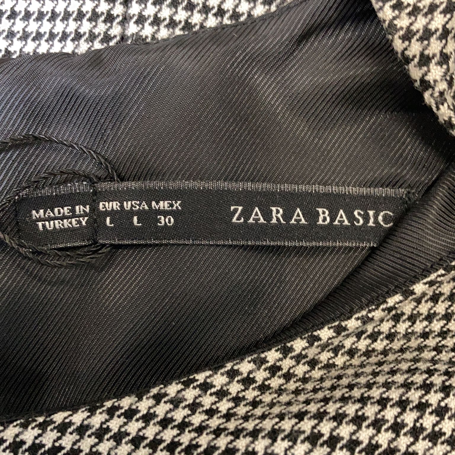 Zara Basic