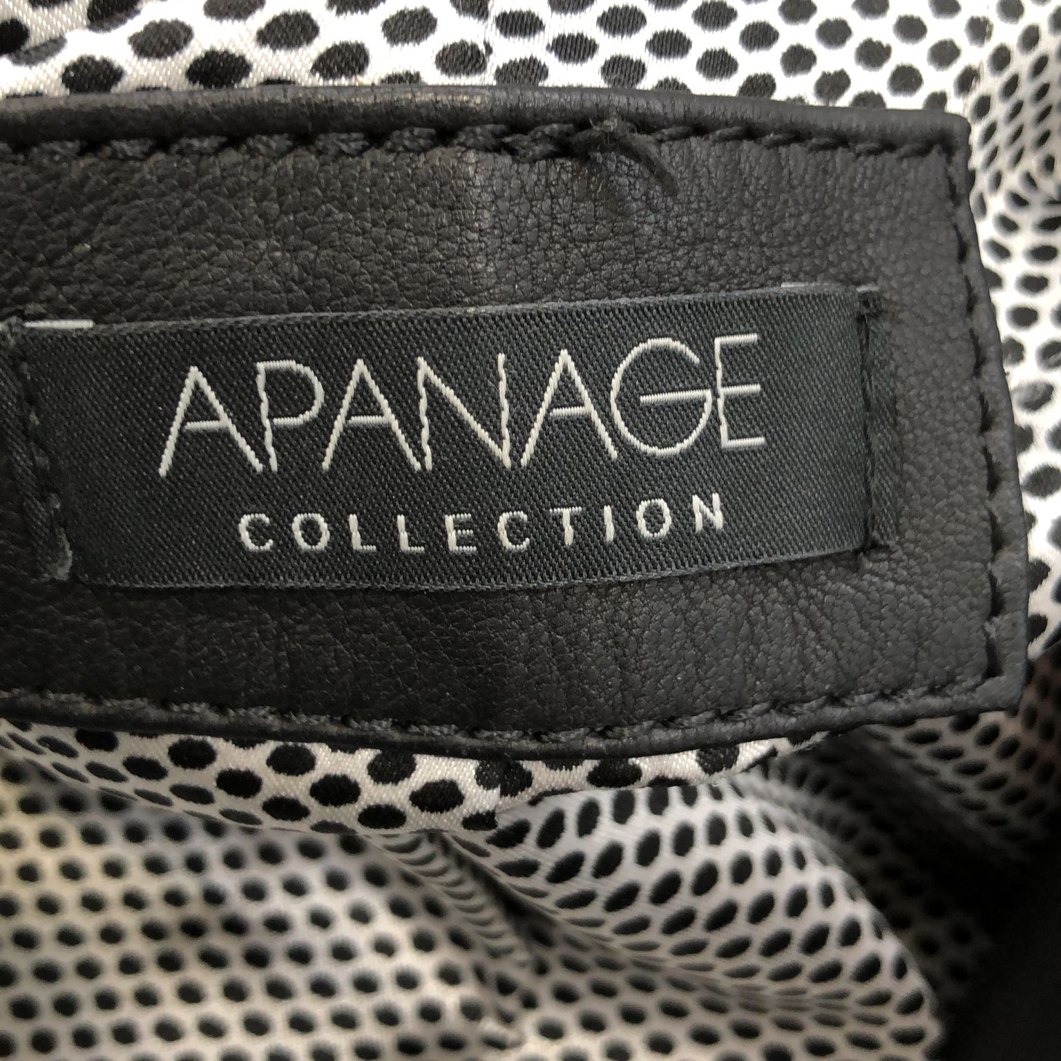 Apanage Collection