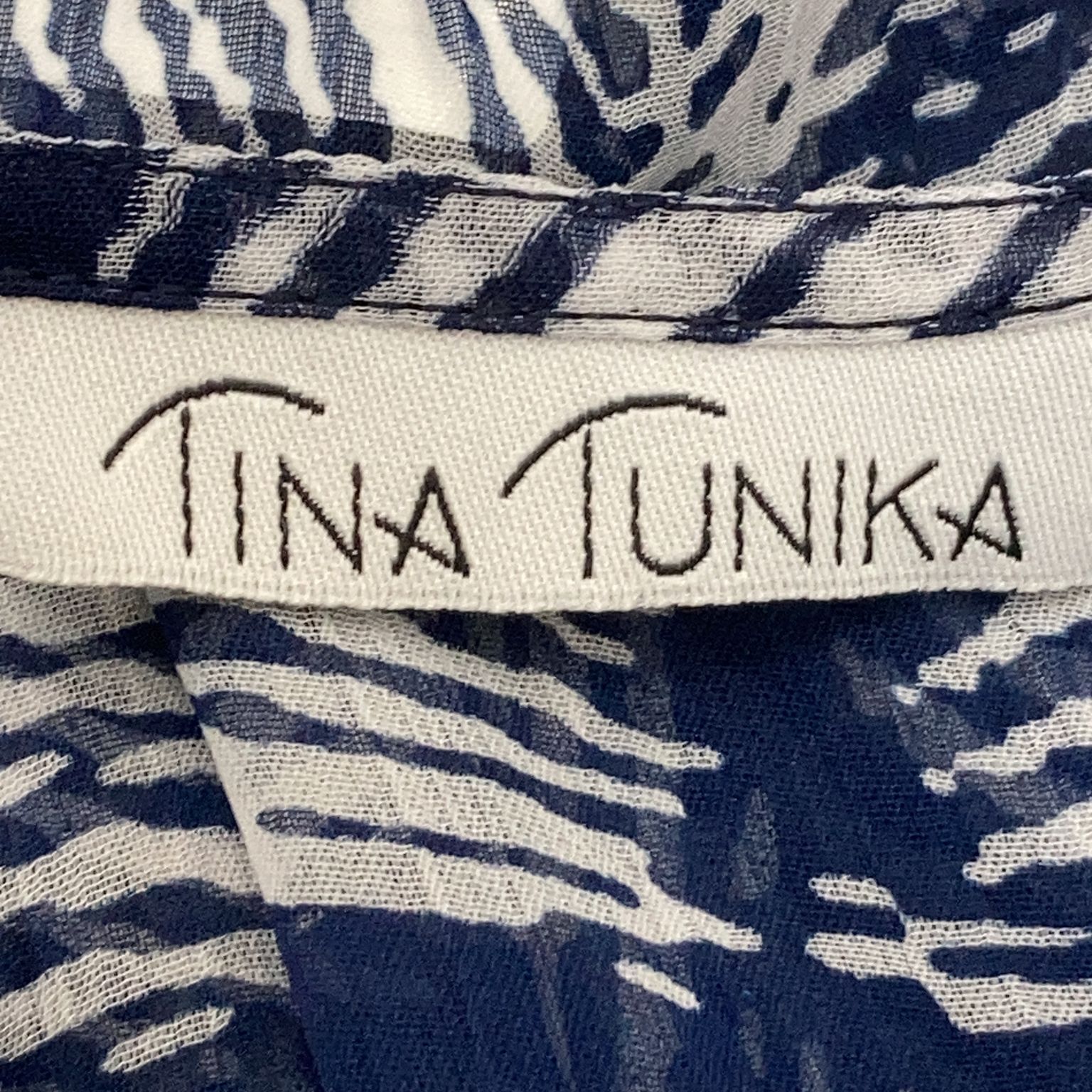 Tina Tunika