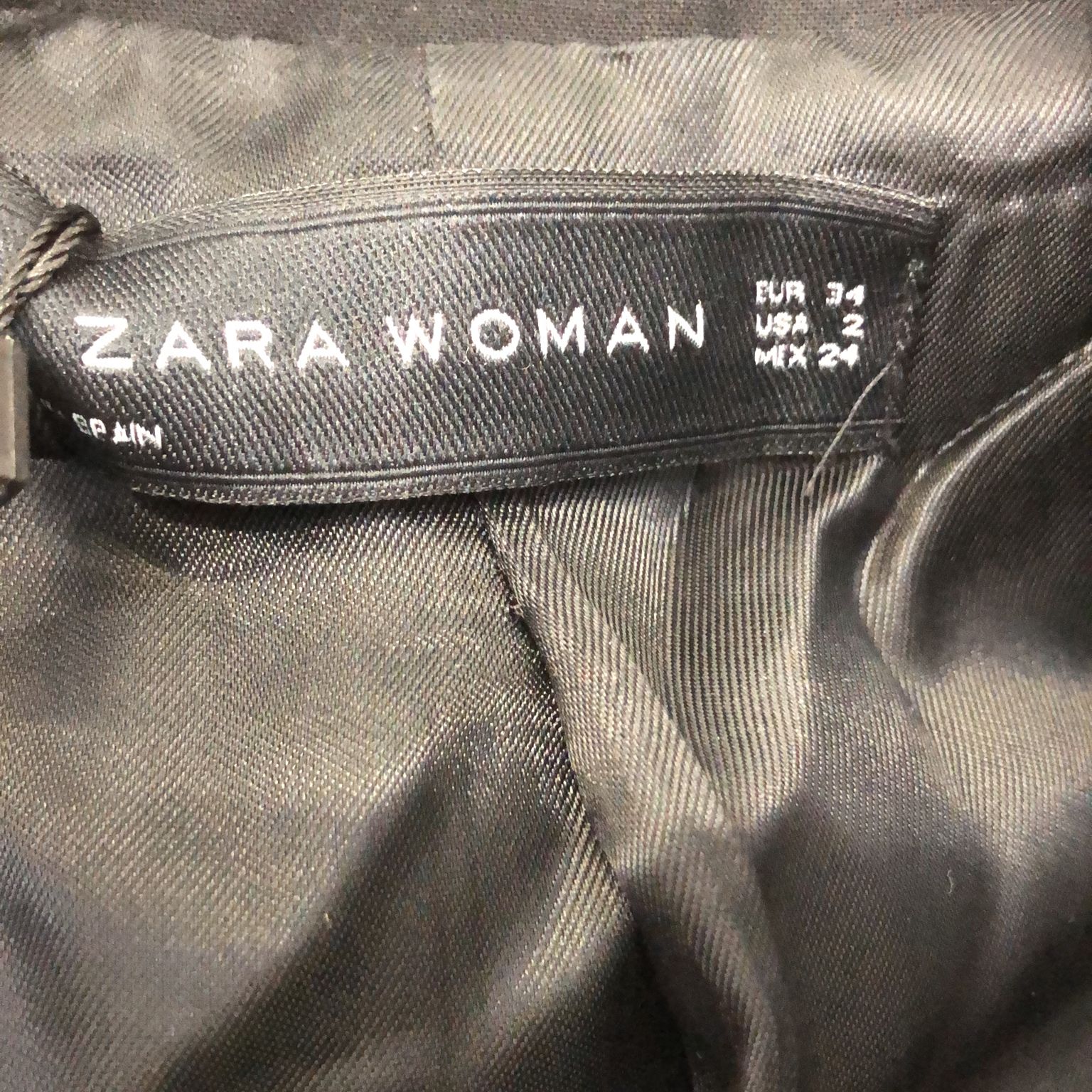 Zara Woman