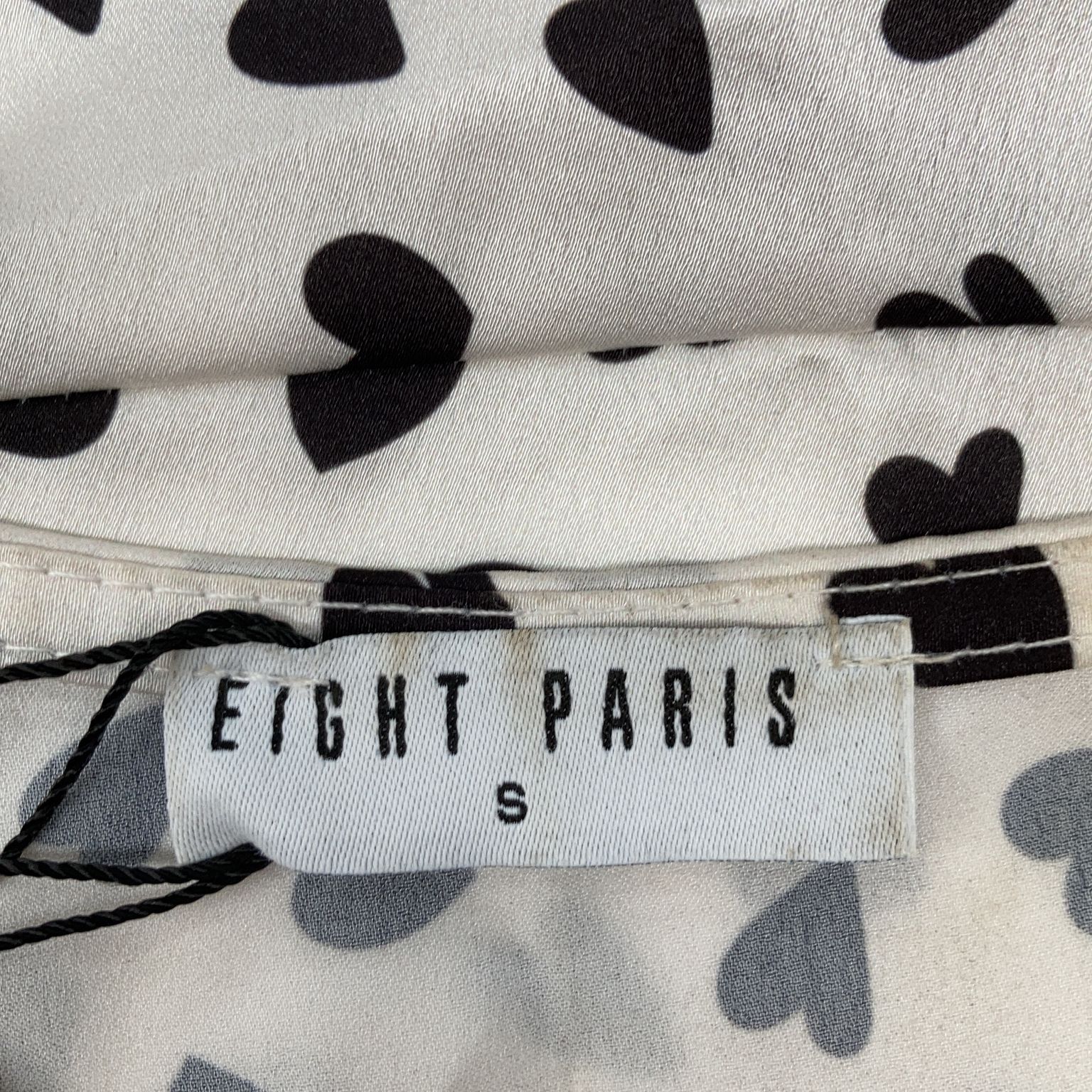 Eight Paris