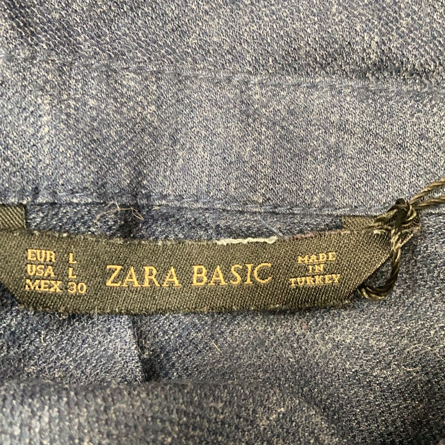 Zara Basic