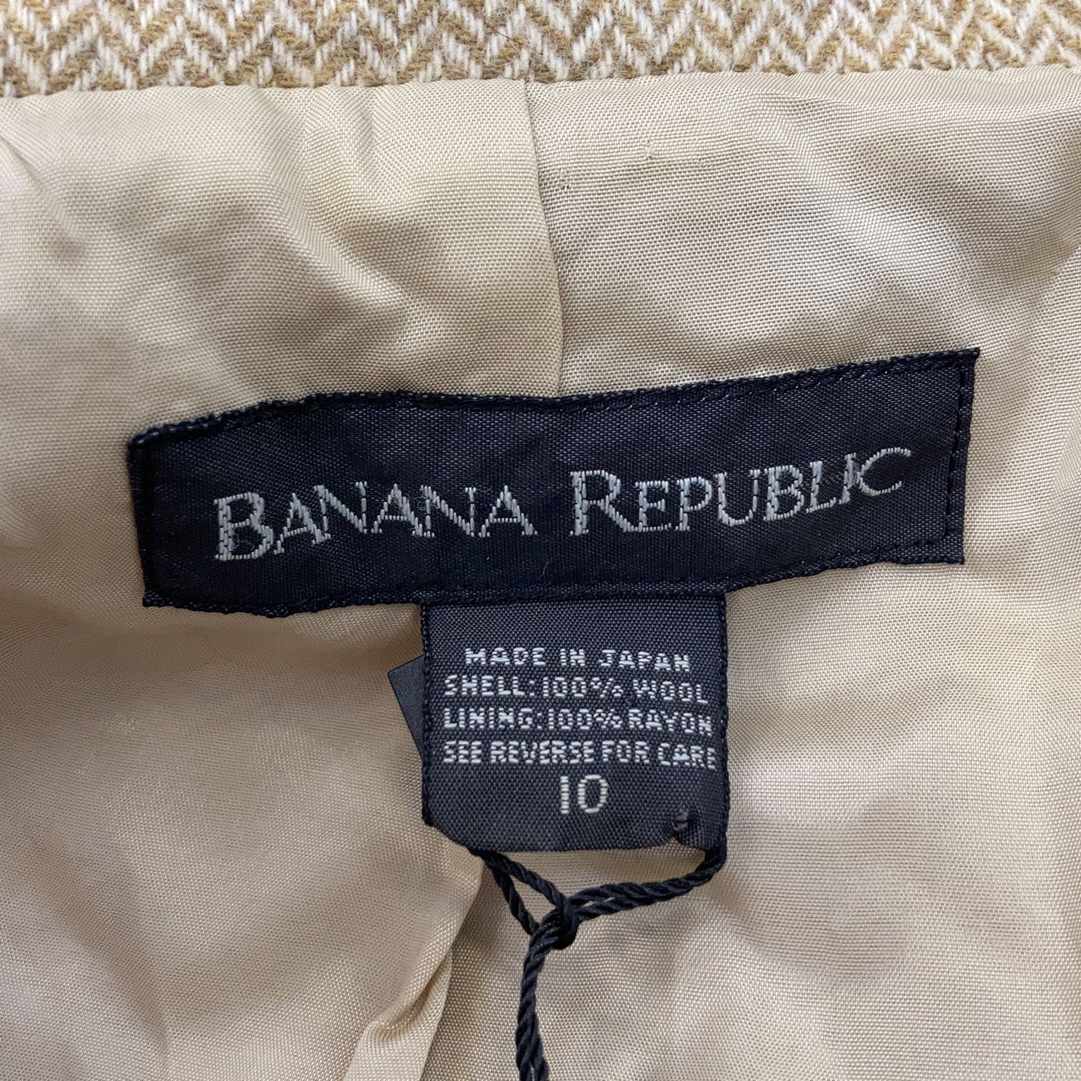 Banana Republic