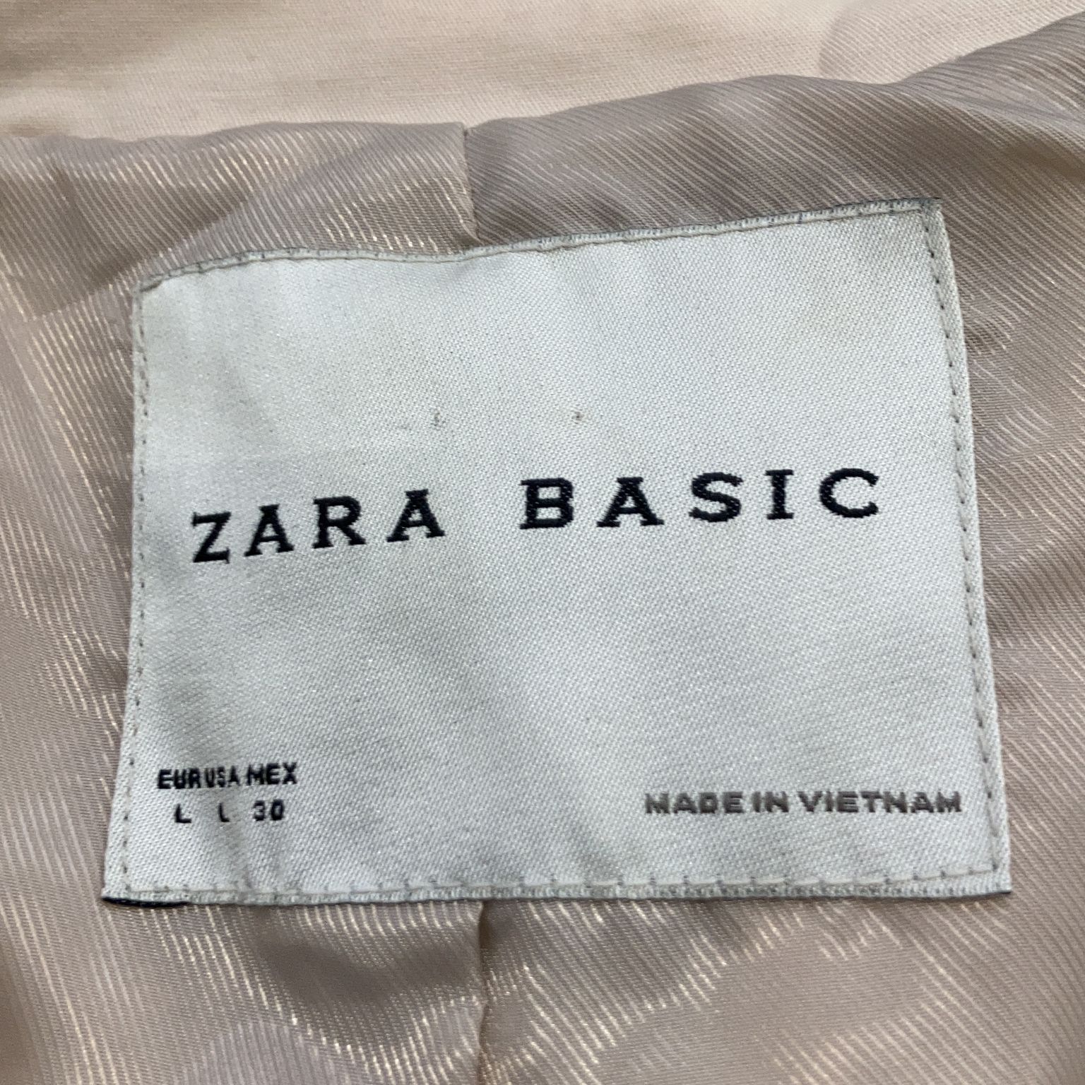 Zara Basic