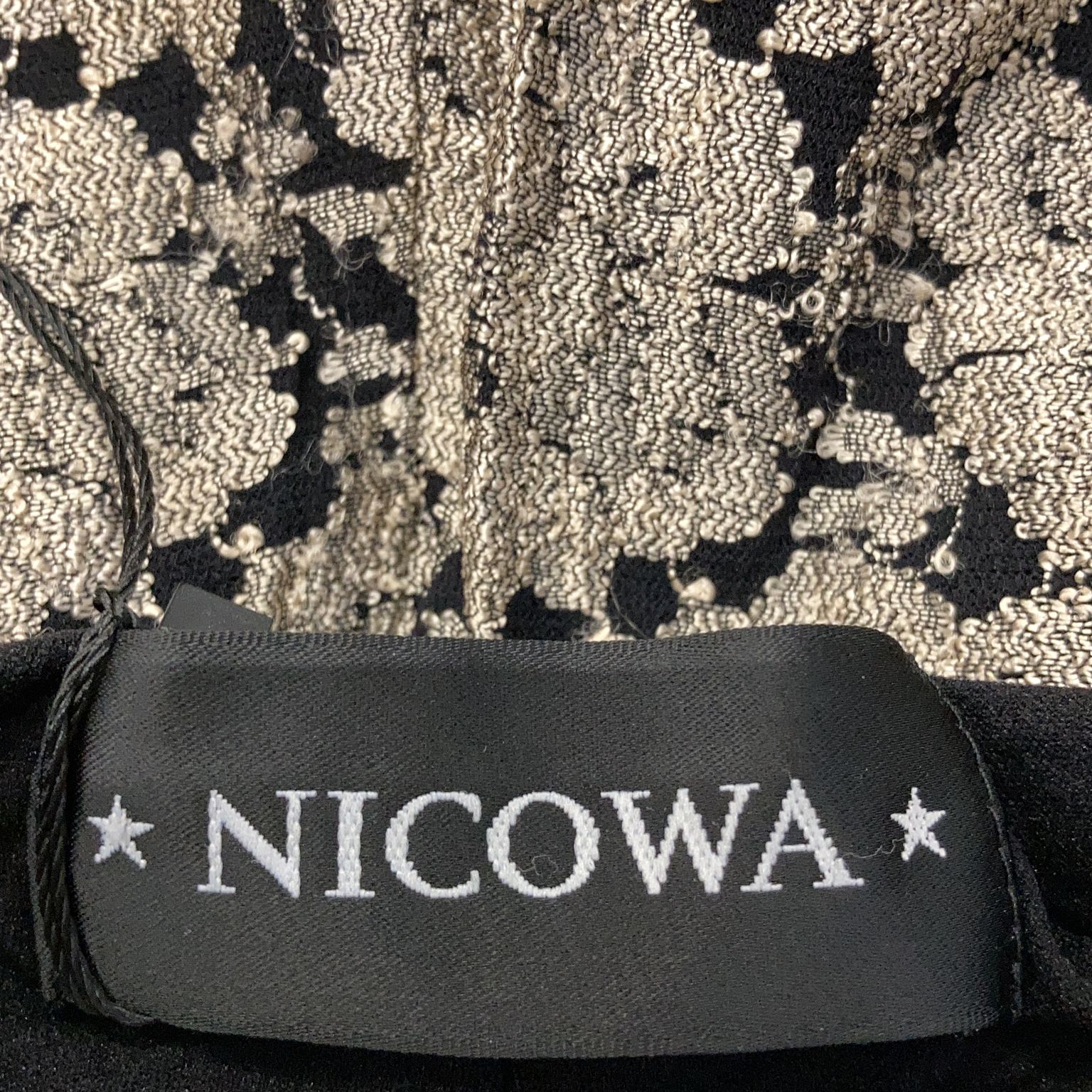 Nicowa