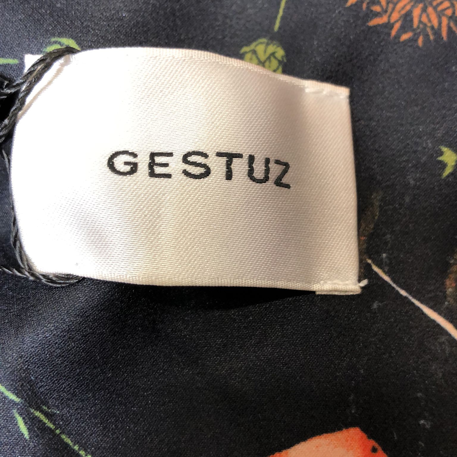 Gestuz