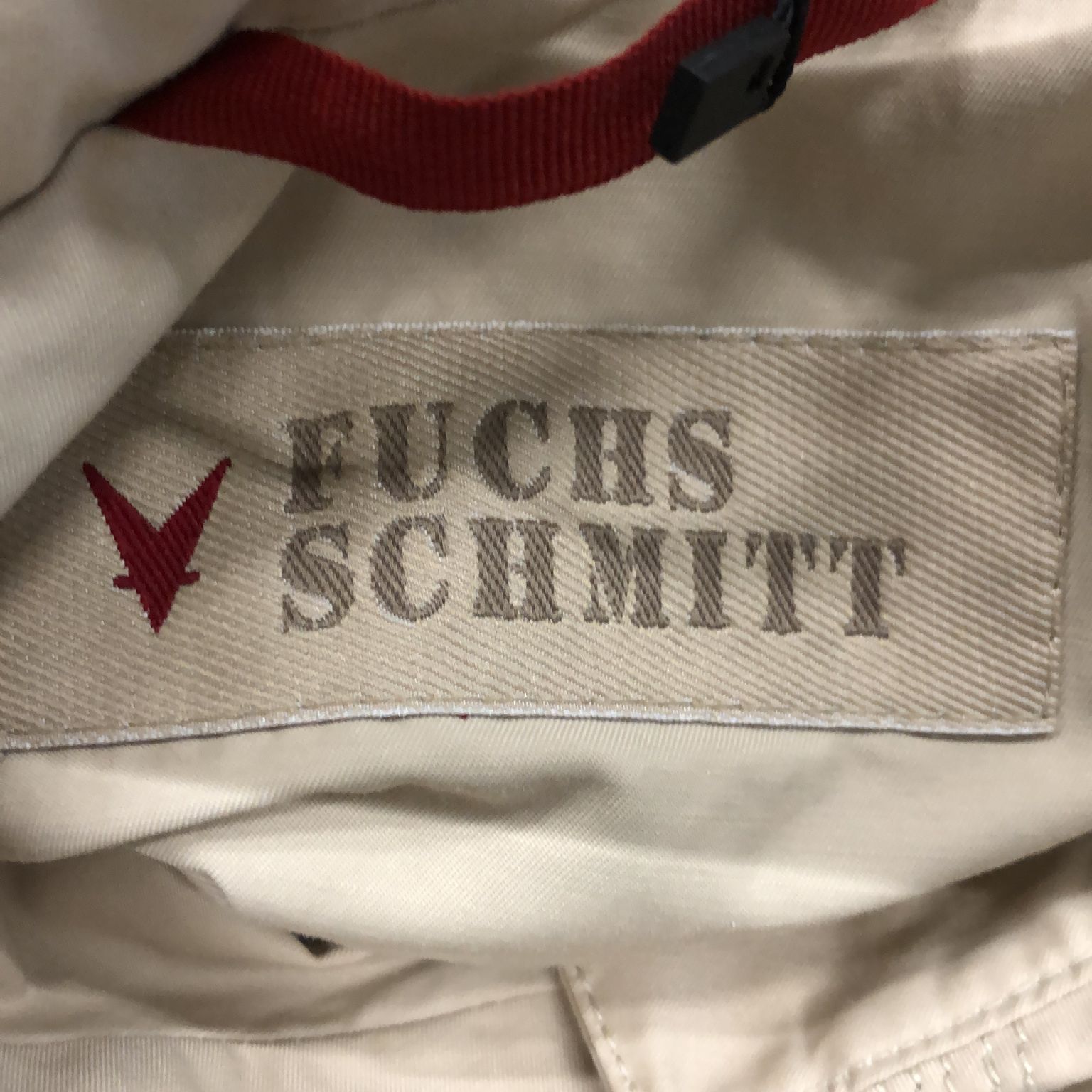 Fuchs Schmitt