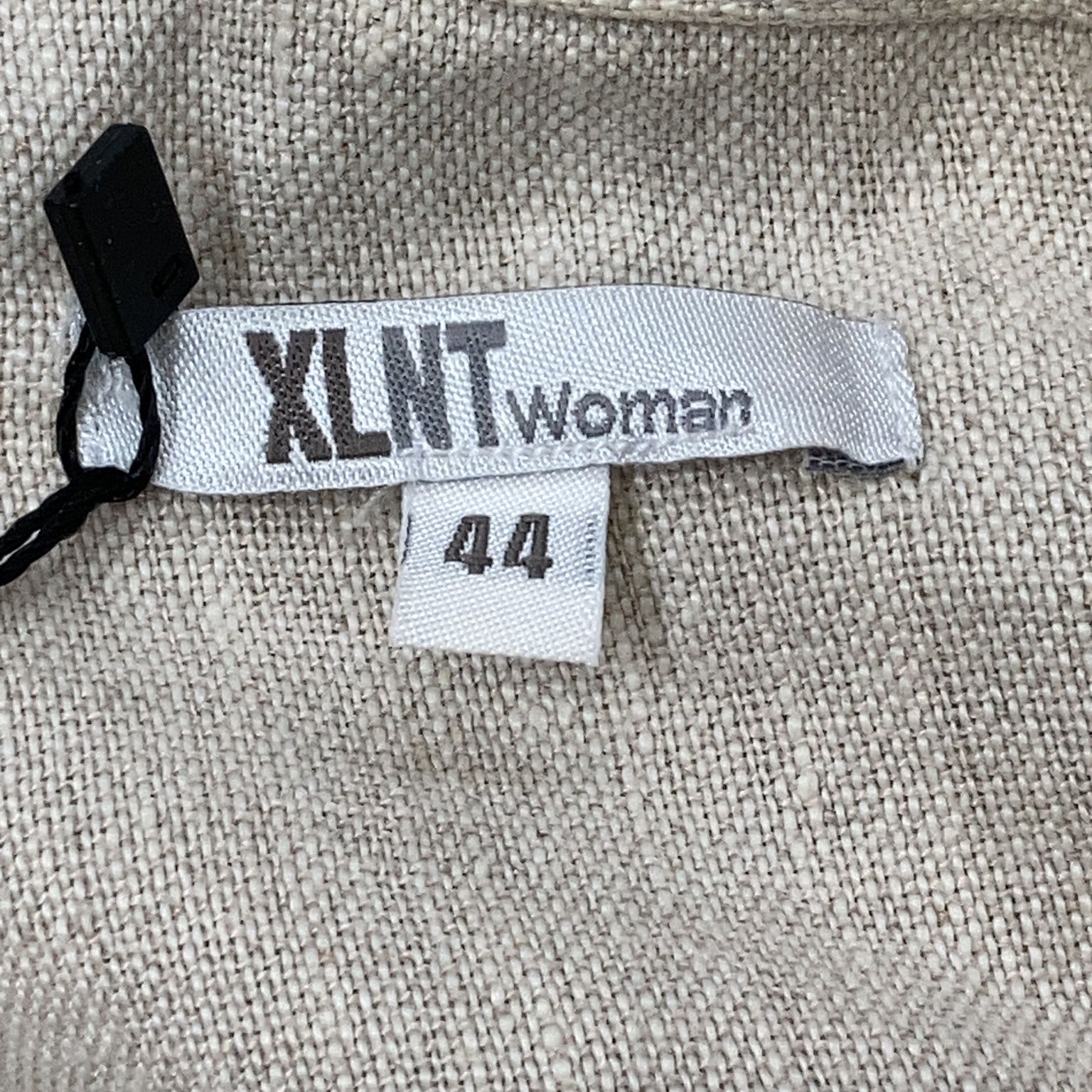 XLNT Woman