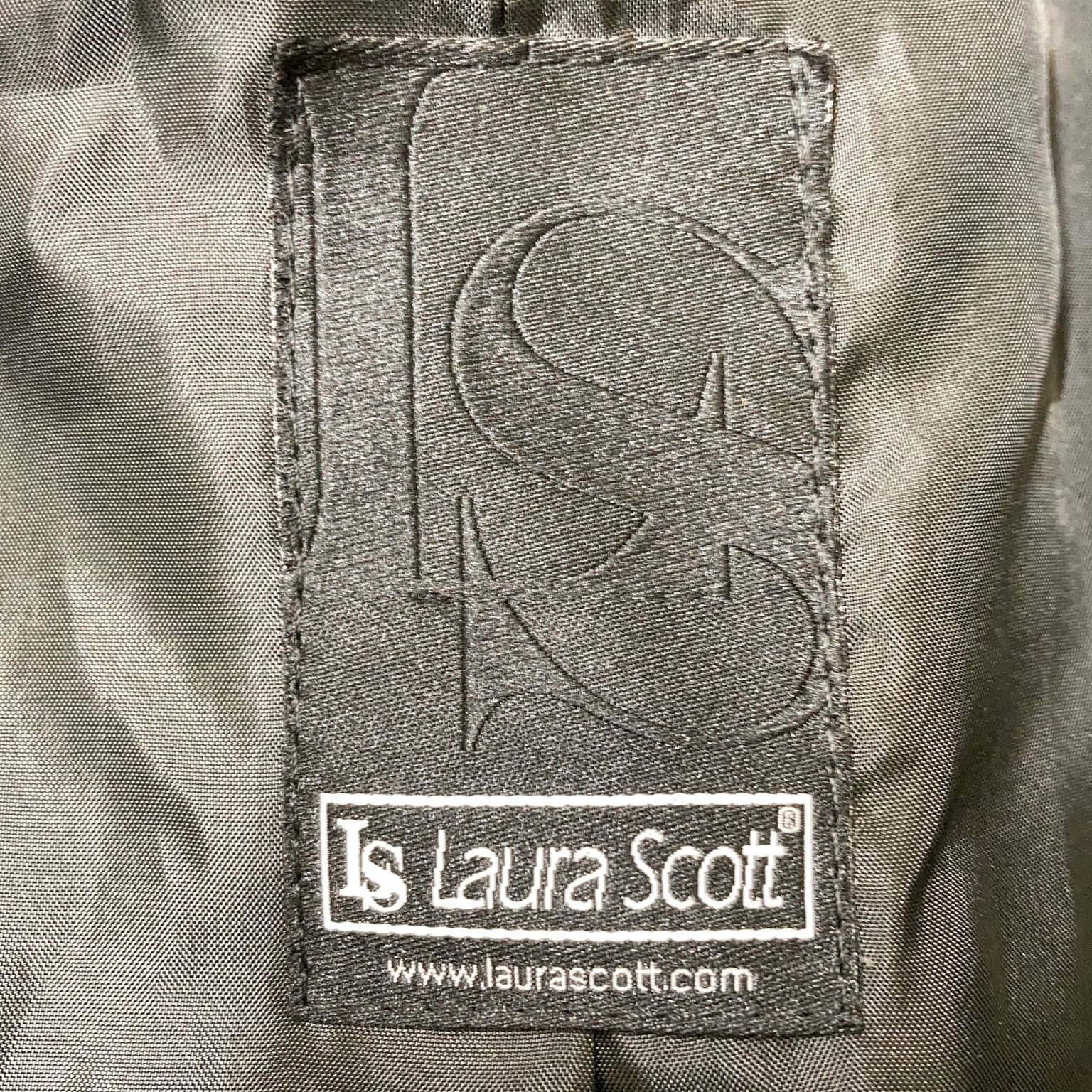 Laura Scott