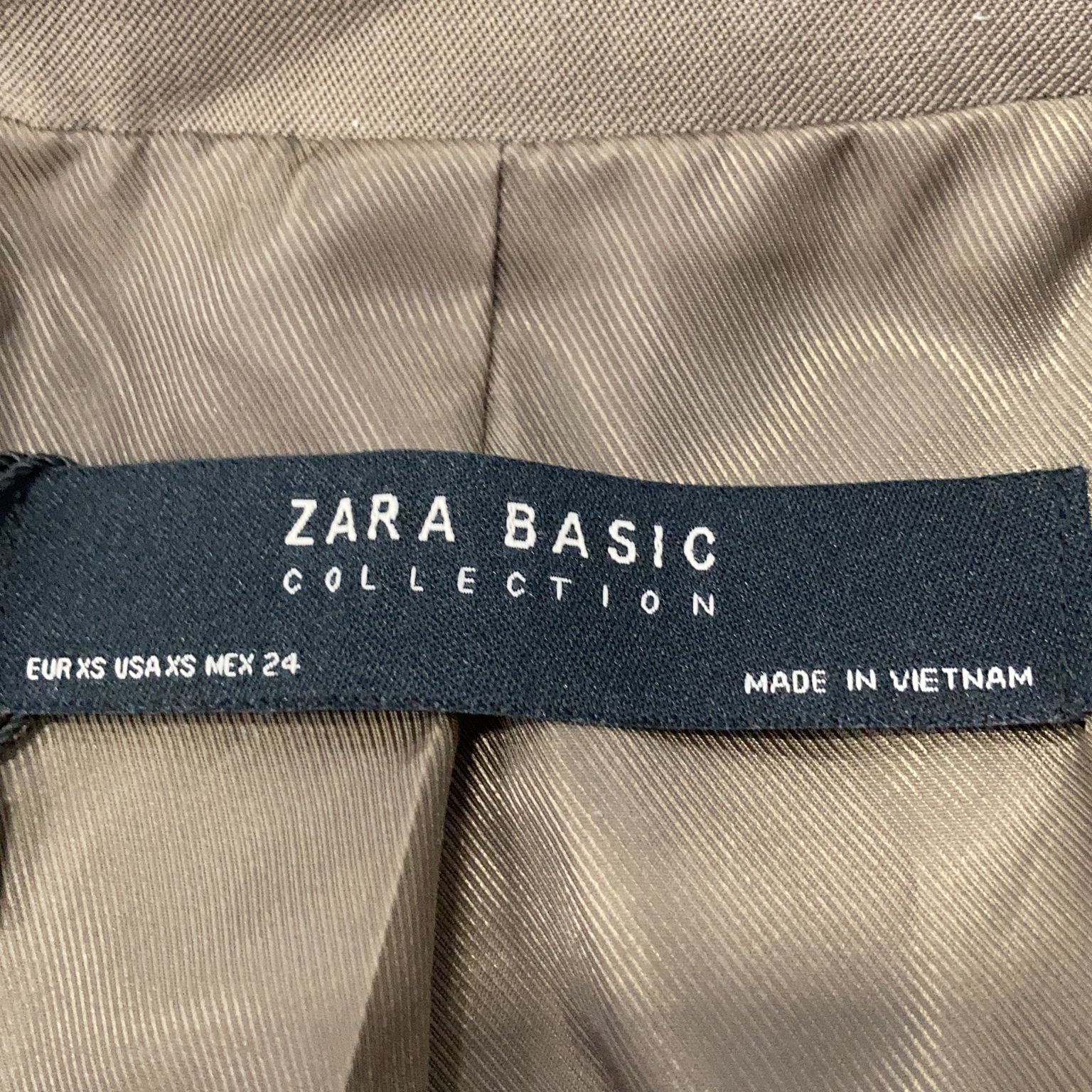 Zara Basic