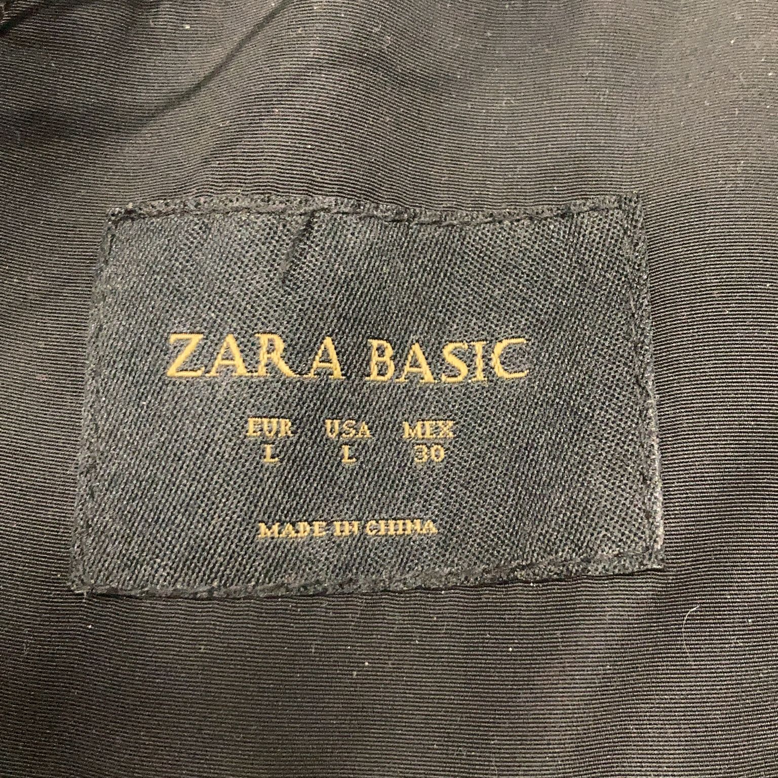 Zara Basic