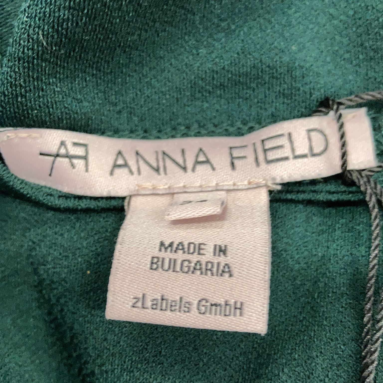 Anna Field