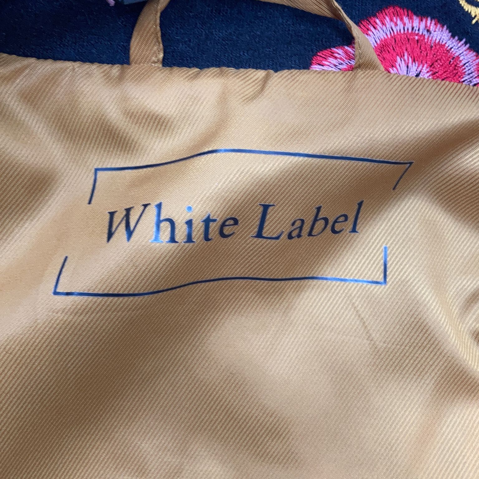 White Label