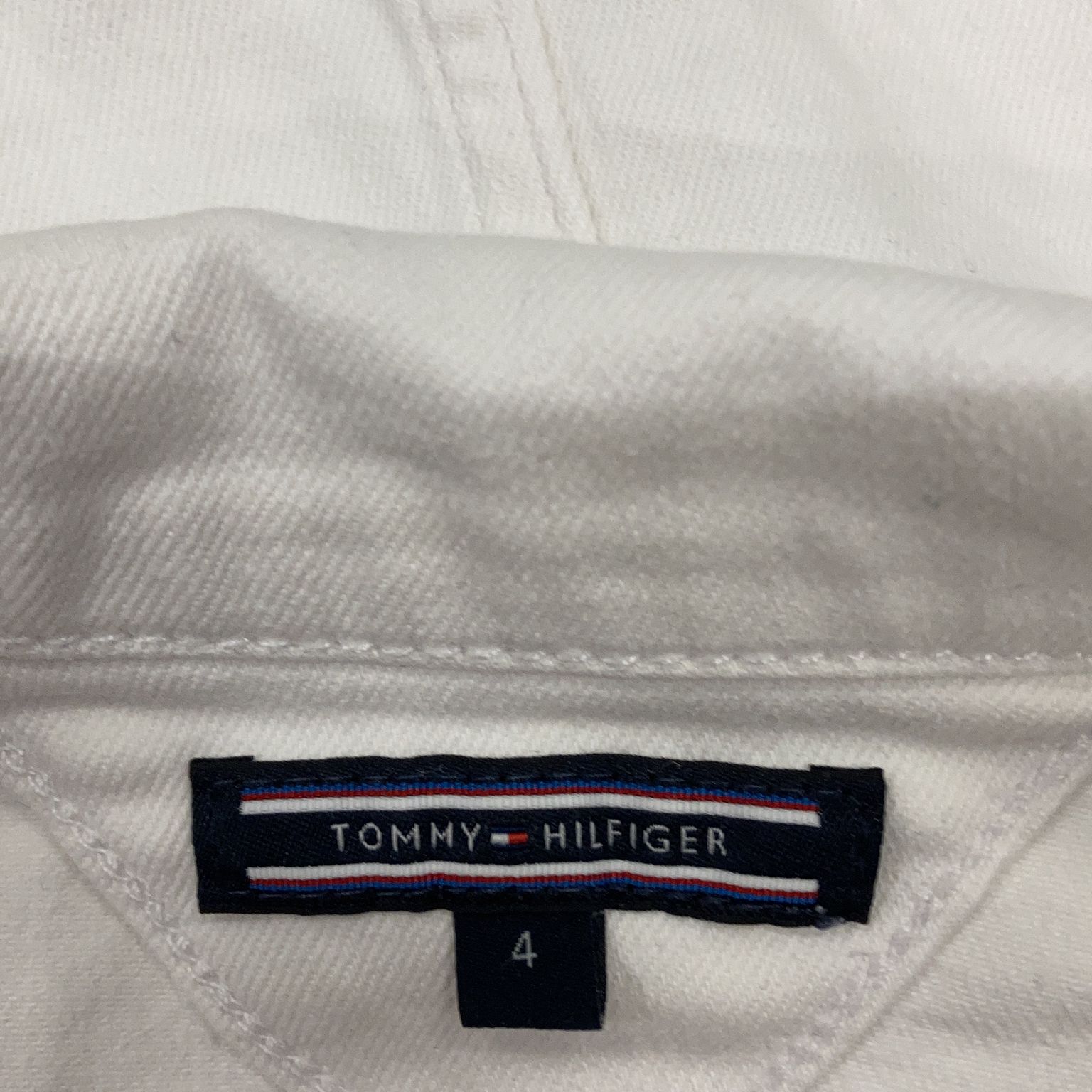 Tommy Hilfiger