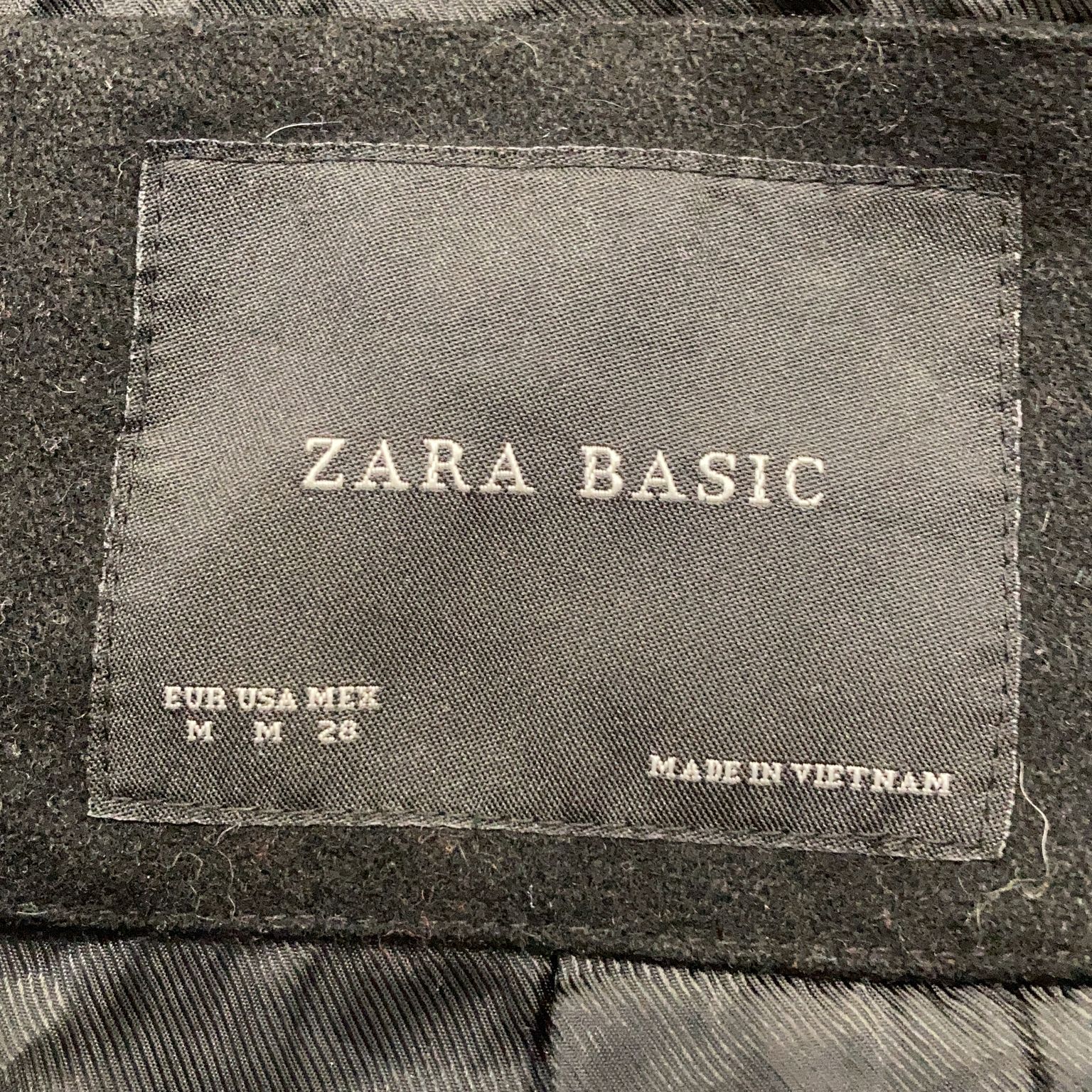 Zara Basic