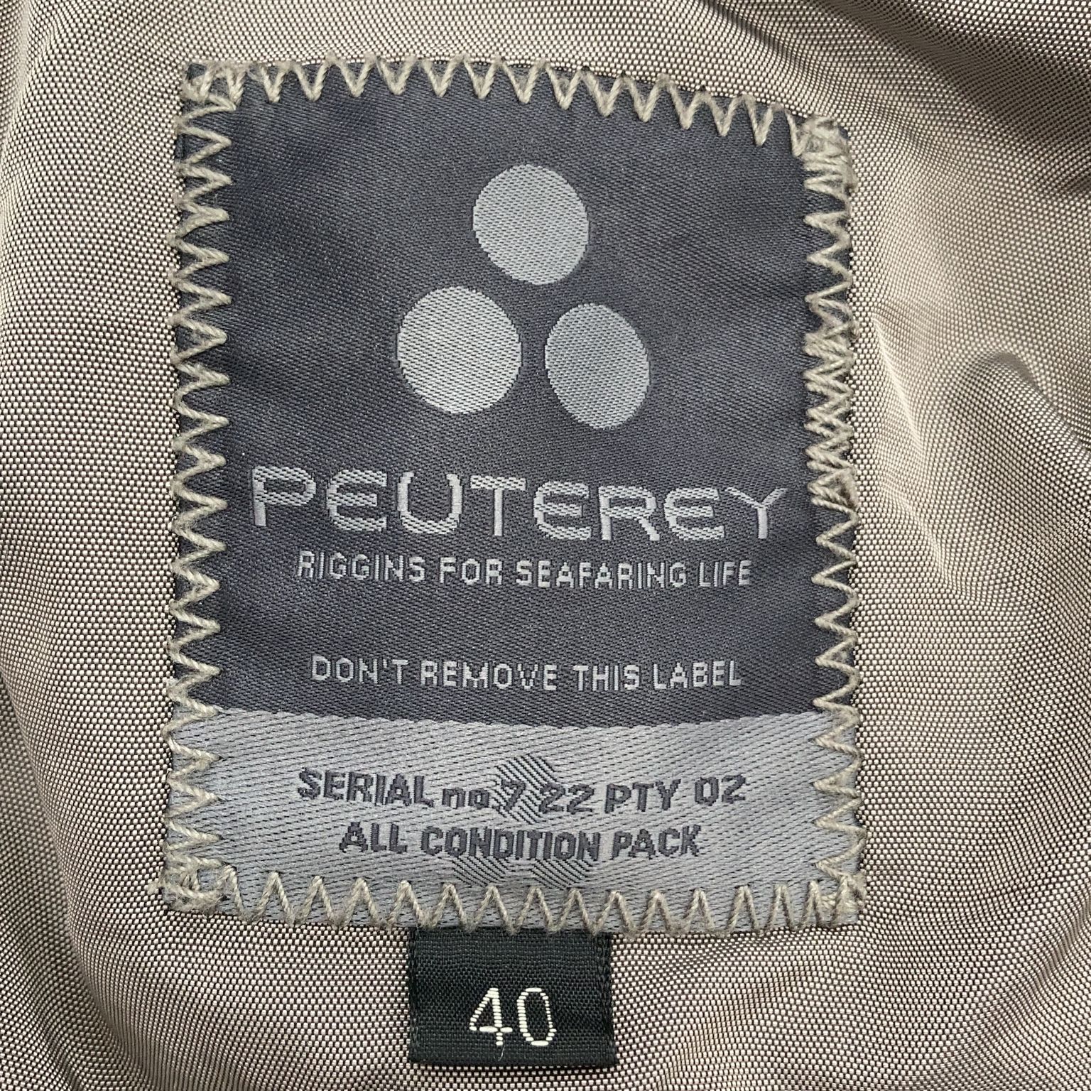 Peuterey