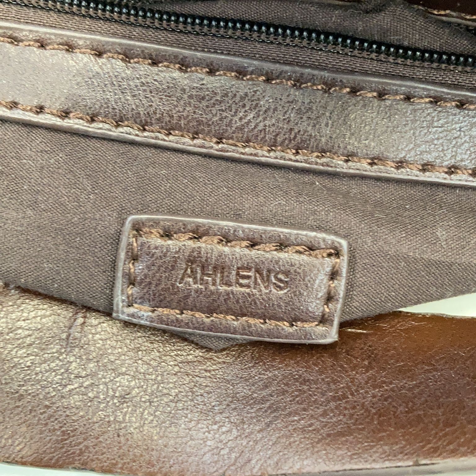 Åhléns