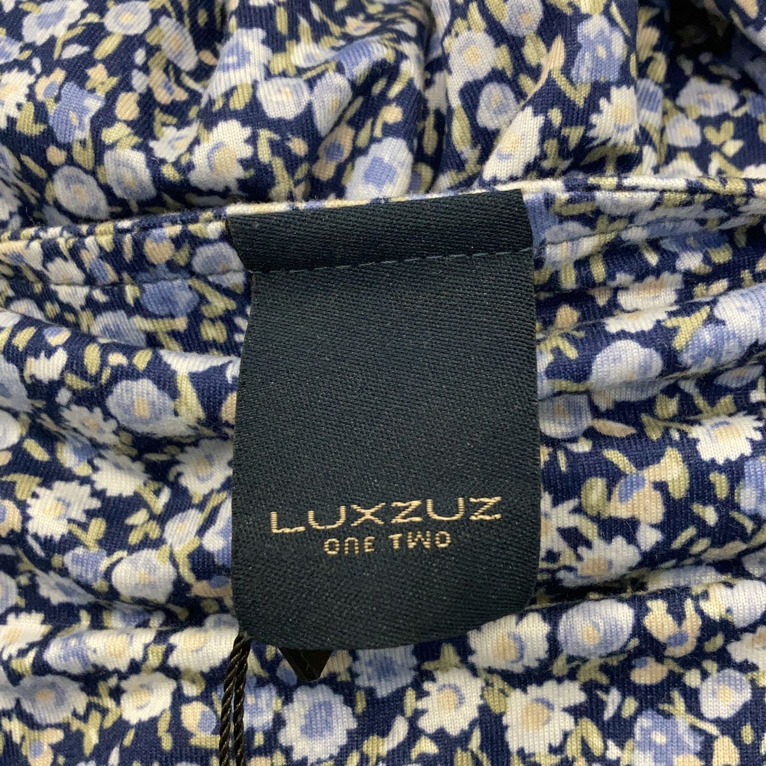 Luxzuz