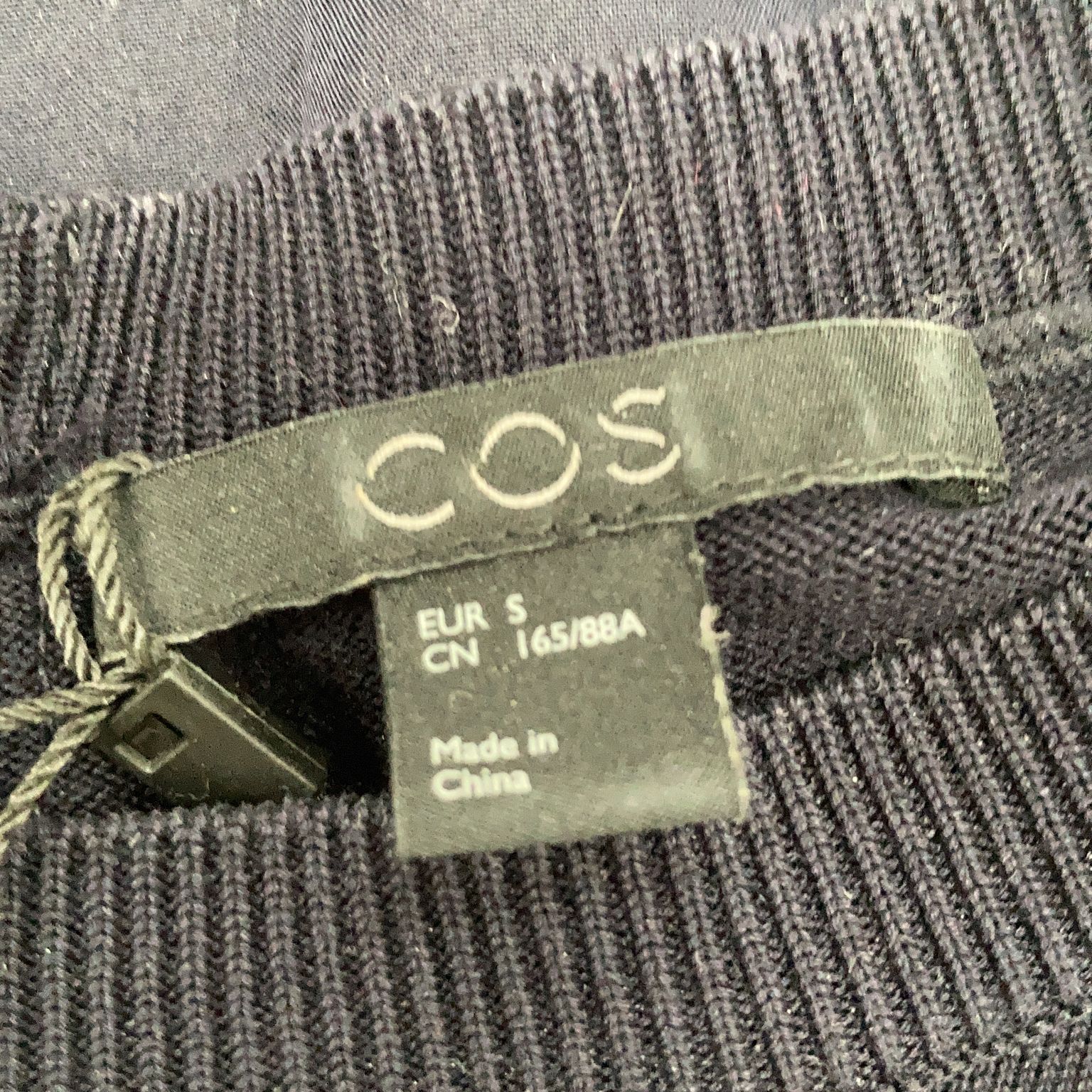 COS