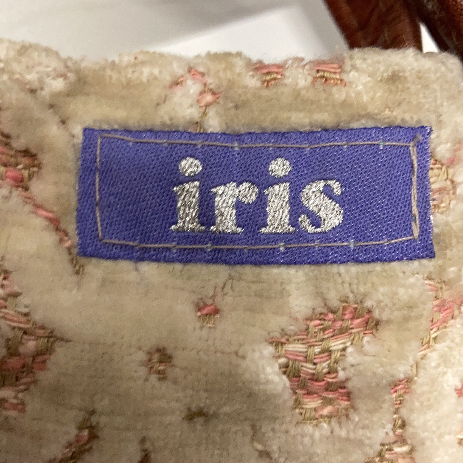 Iris