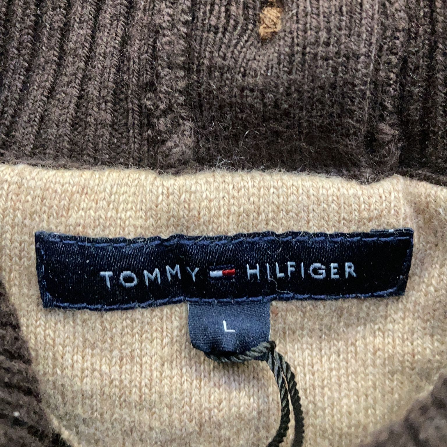 Tommy Hilfiger