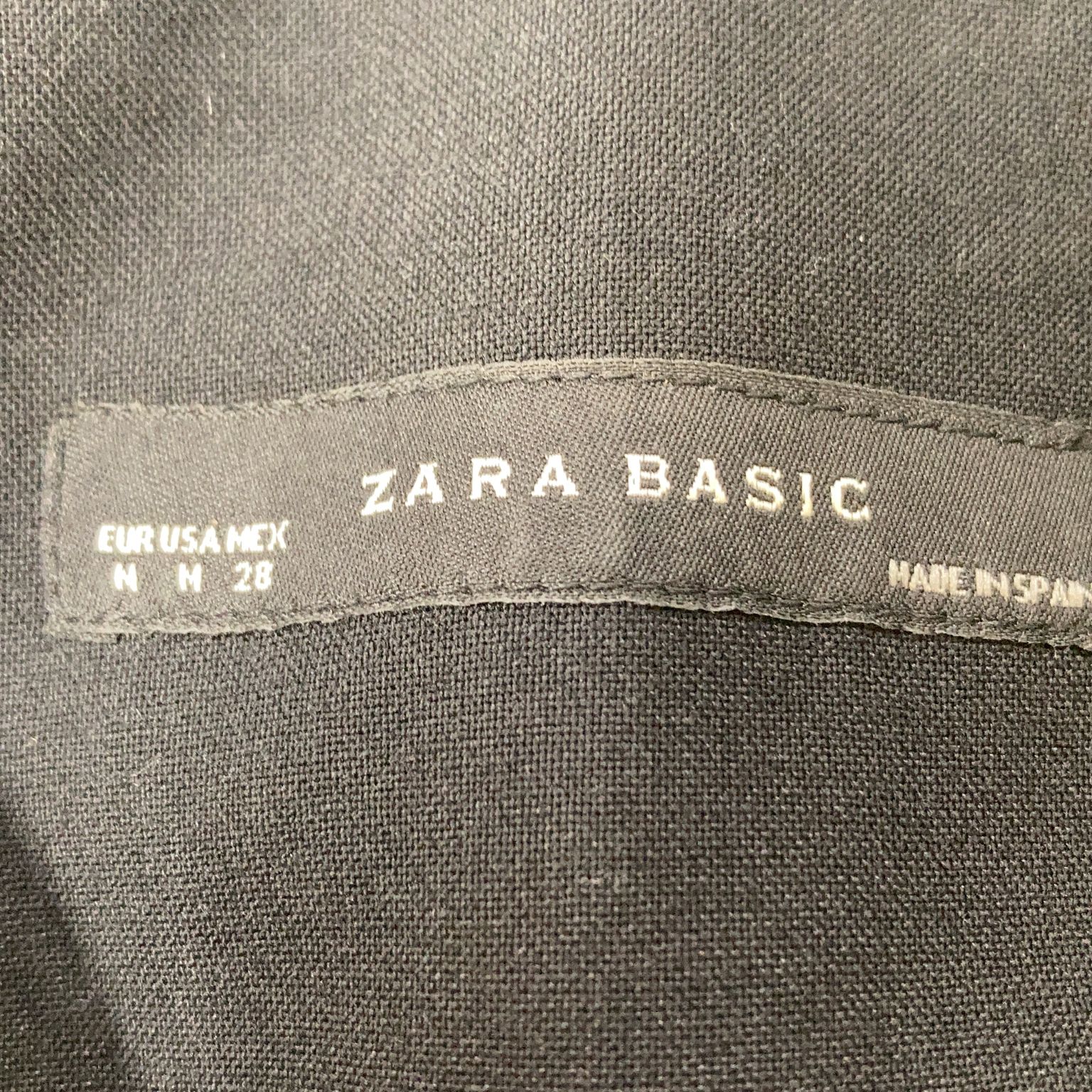 Zara Basic