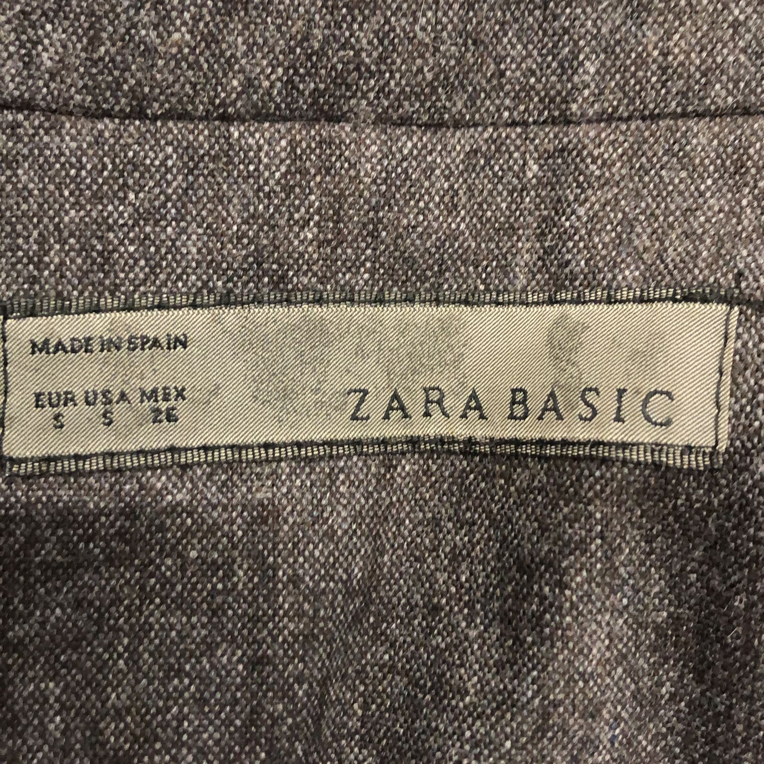 Zara Basic