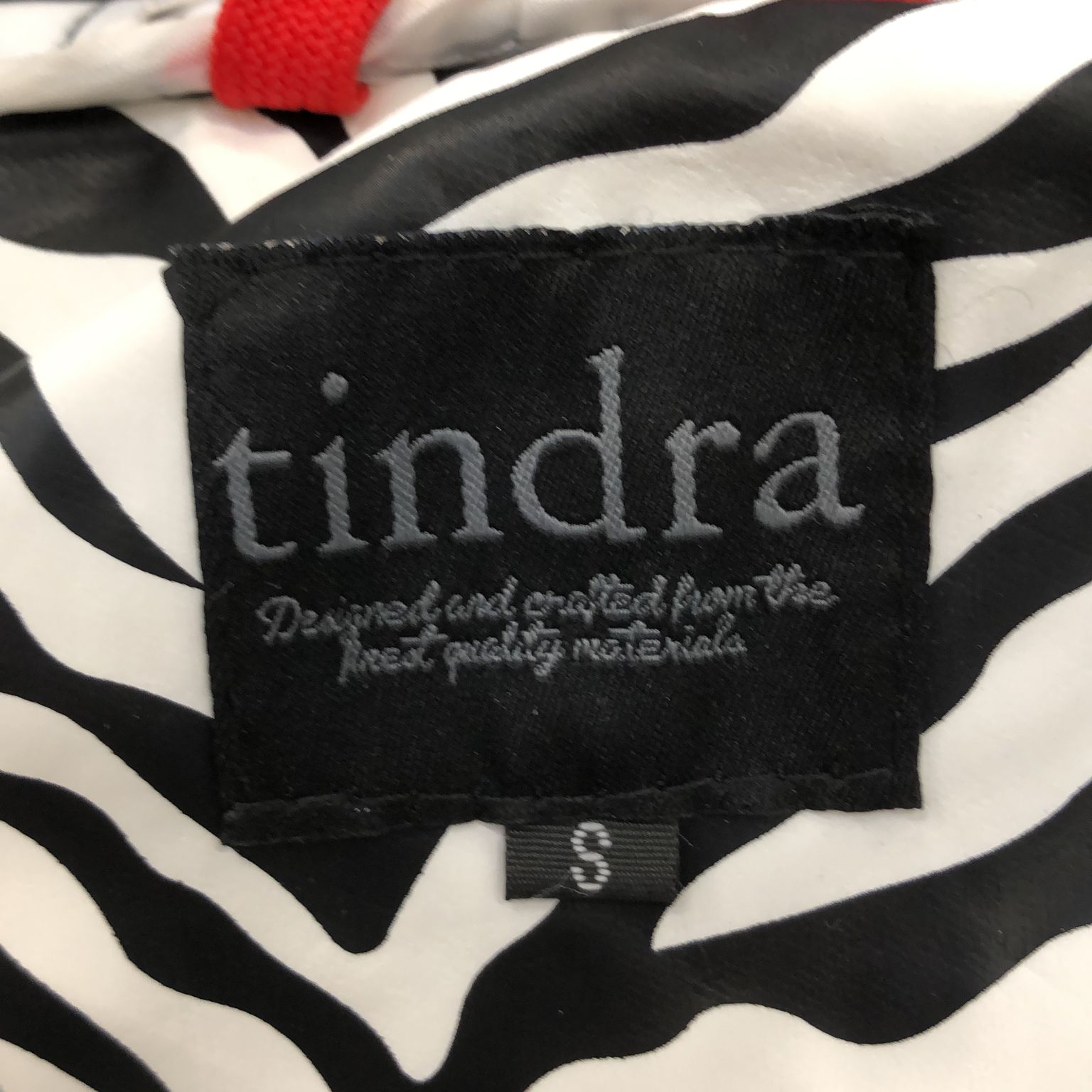 Tindra