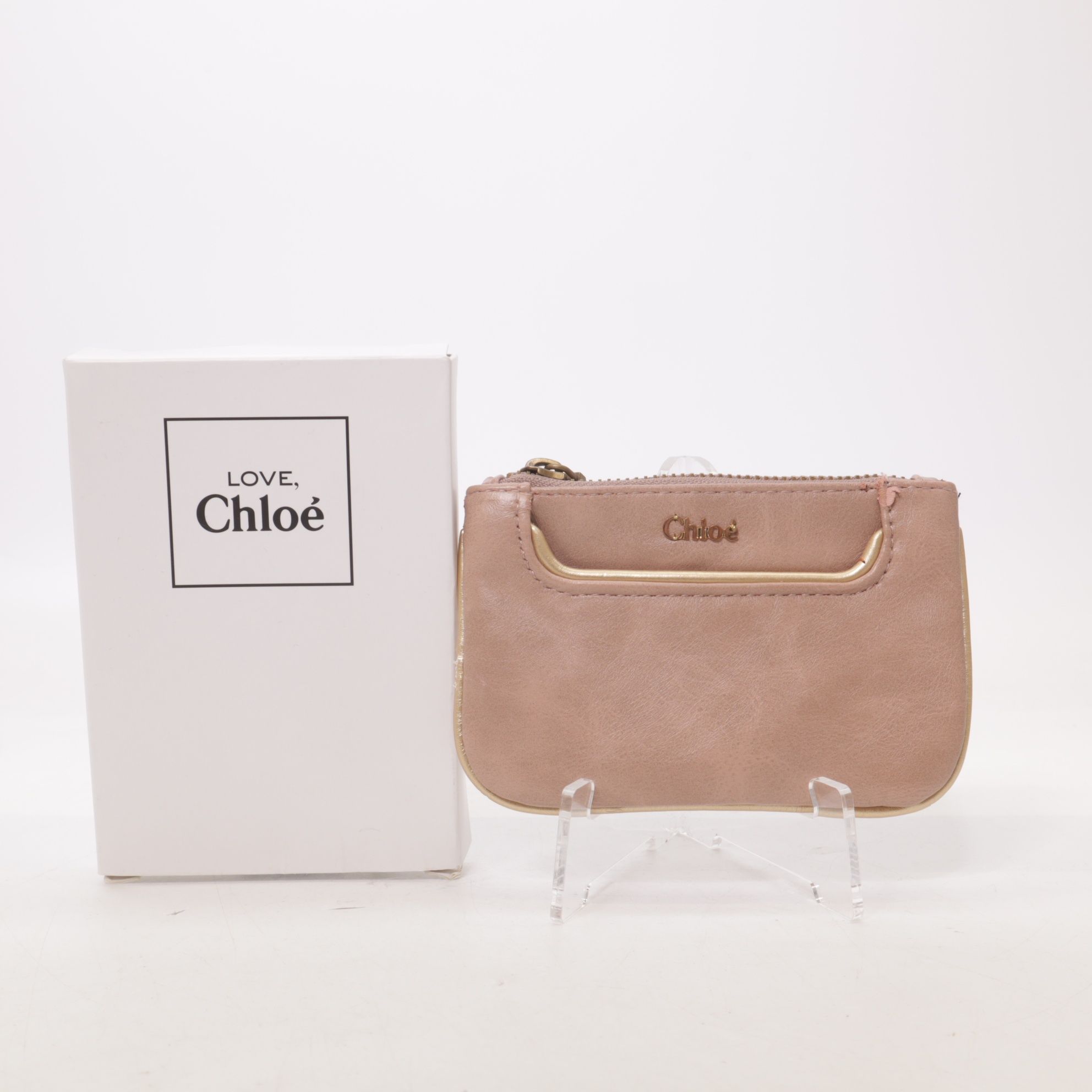 Chloé