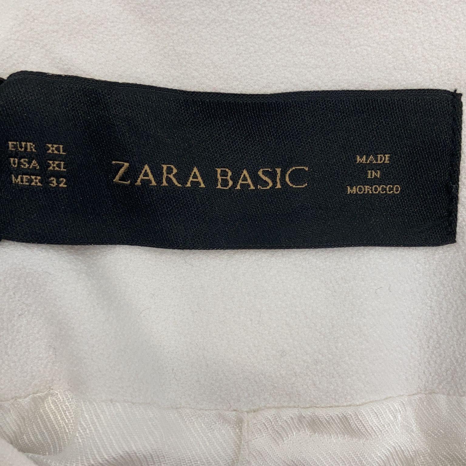 Zara Basic