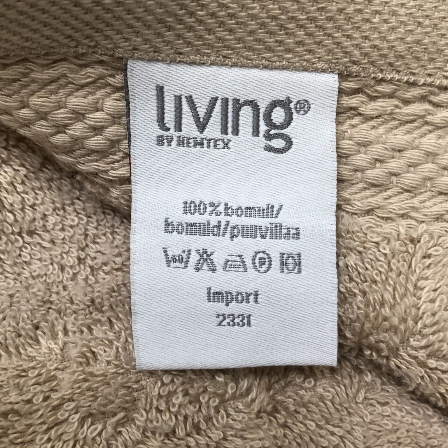 Living by Hemtex