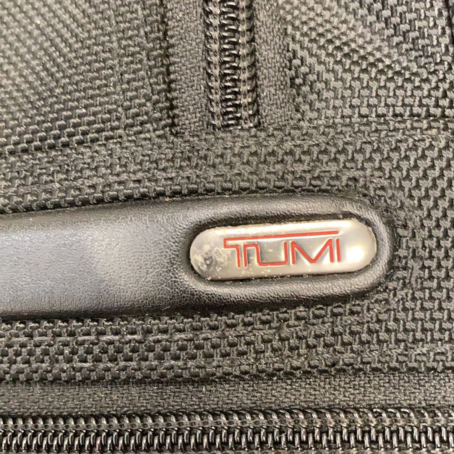 Tumi