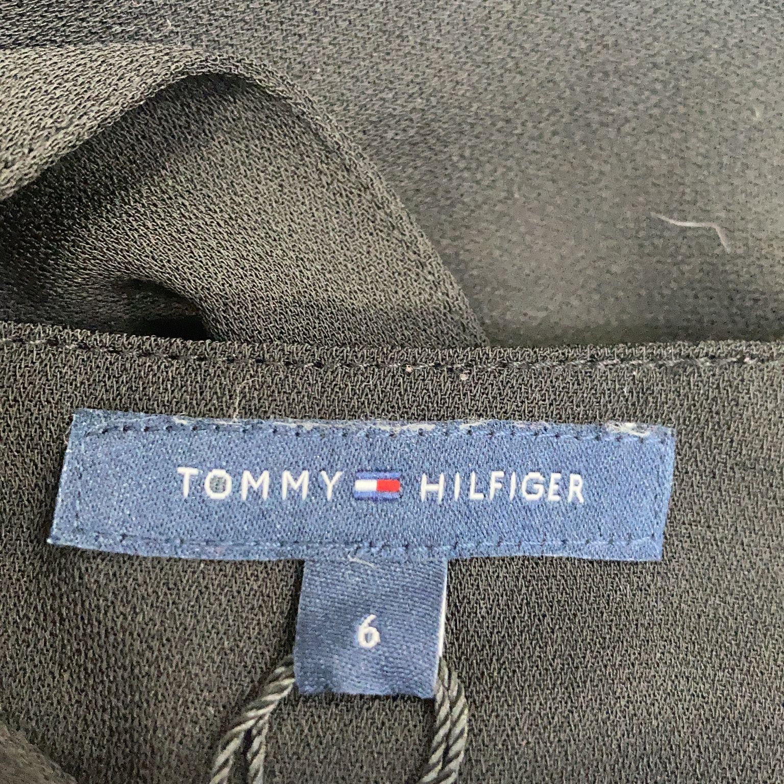 Tommy Hilfiger