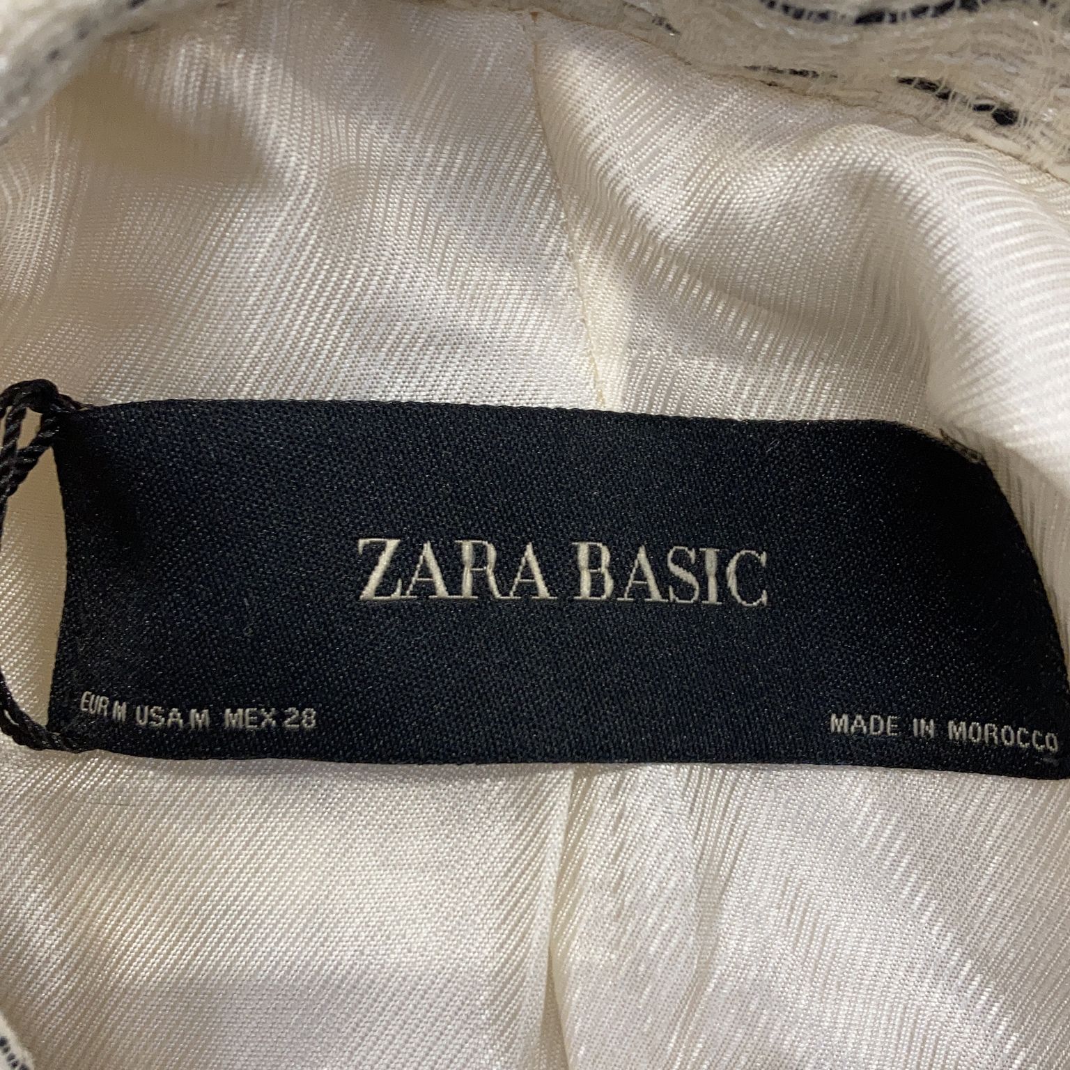 Zara Basic