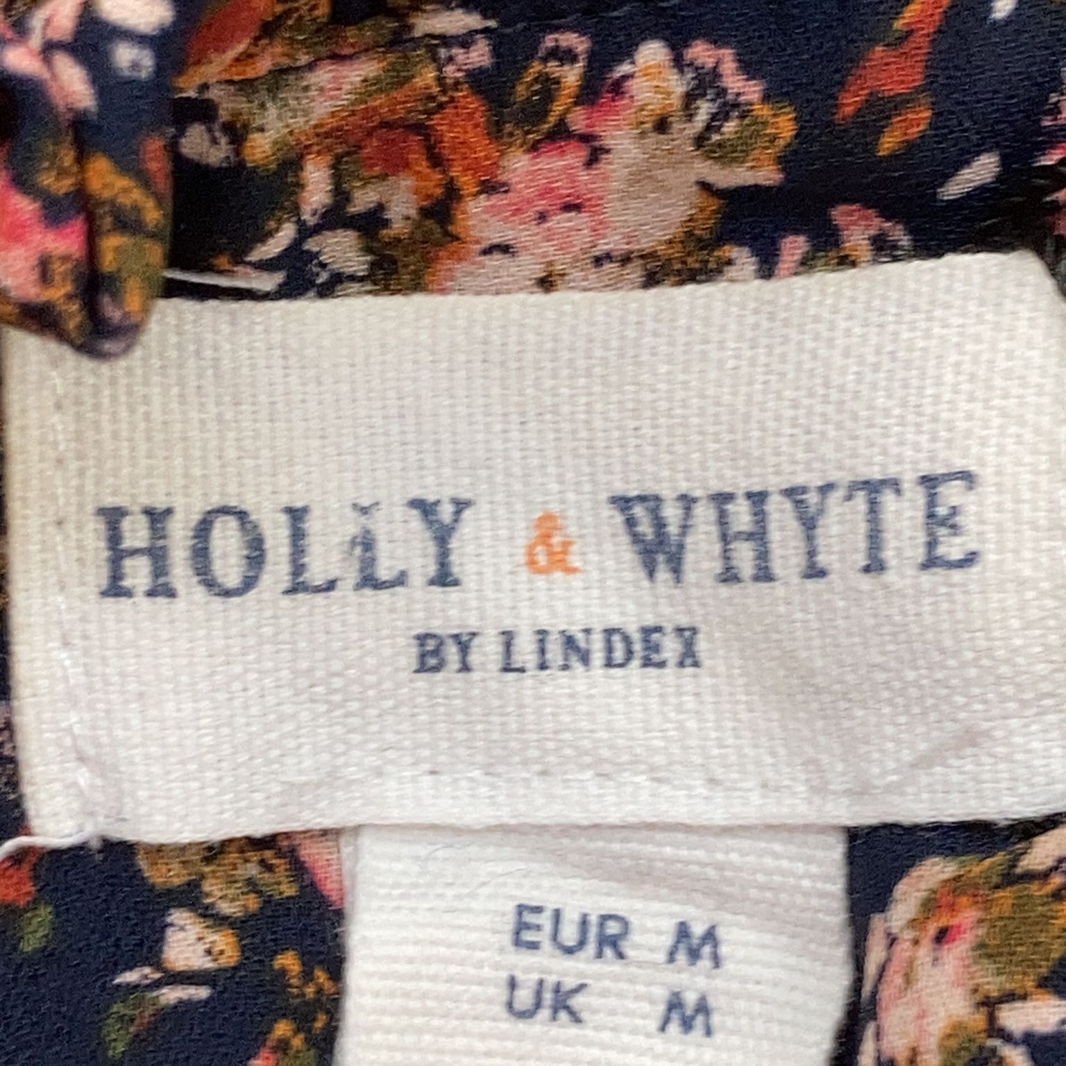 Holly  Whyte by Lindex