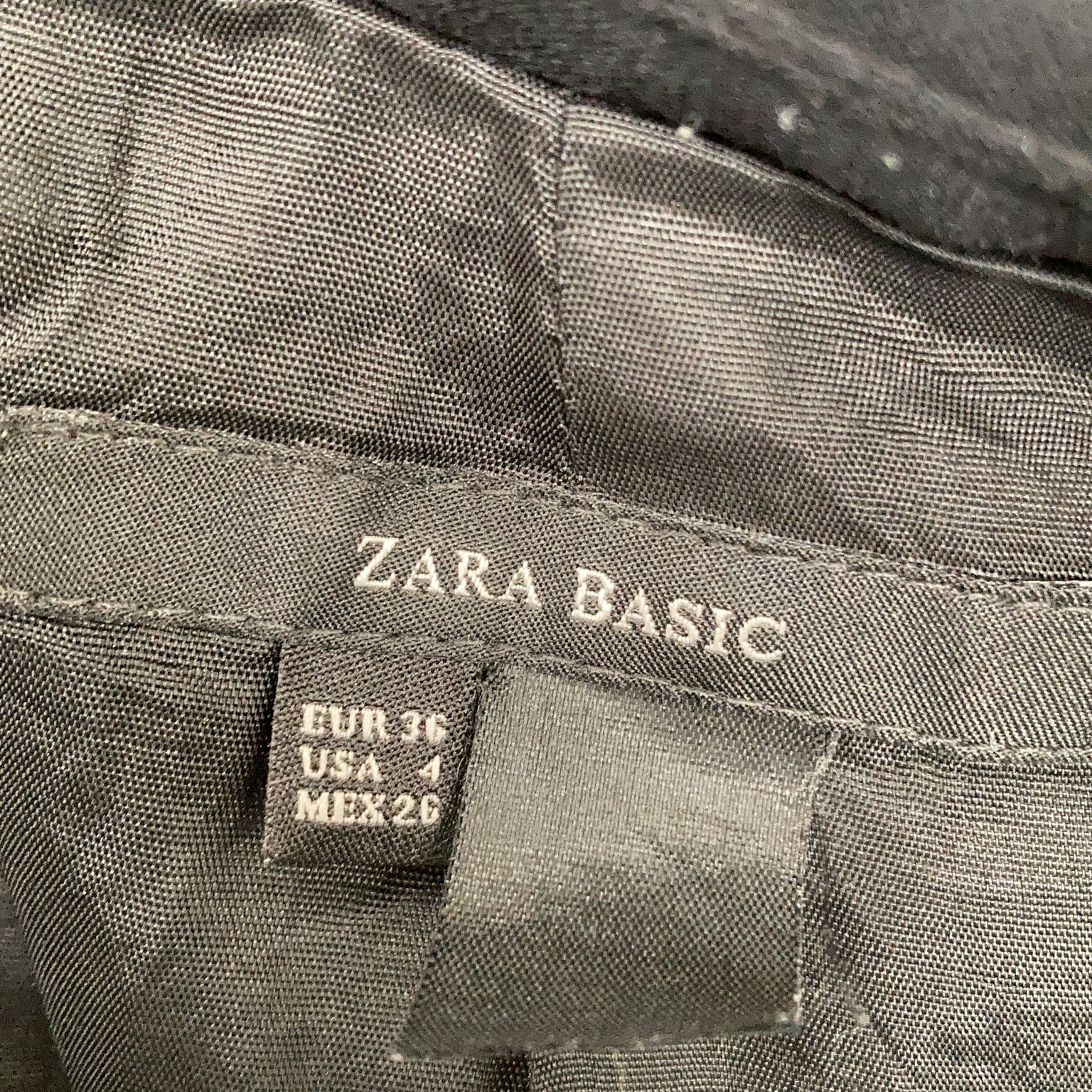 Zara Basic