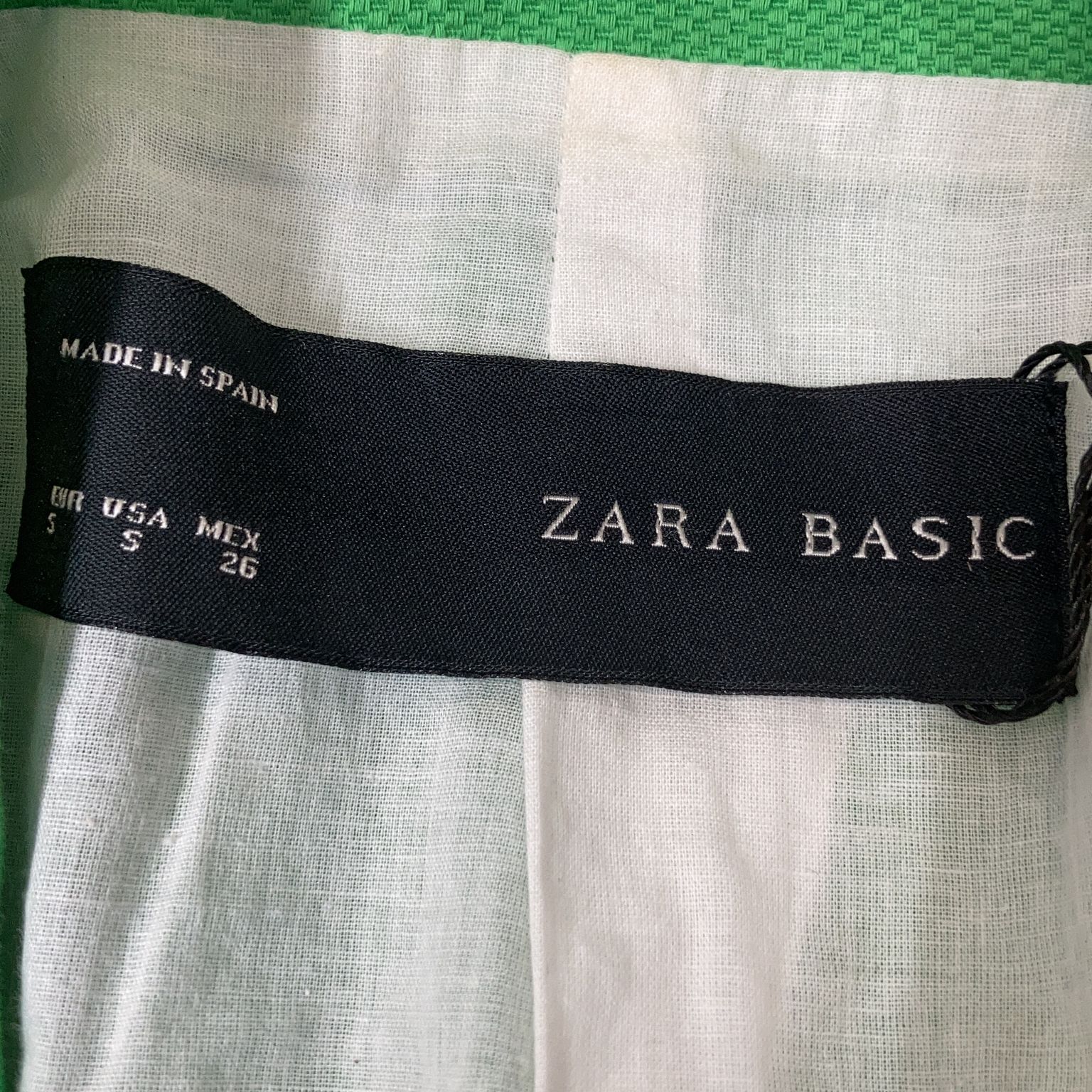 Zara Basic