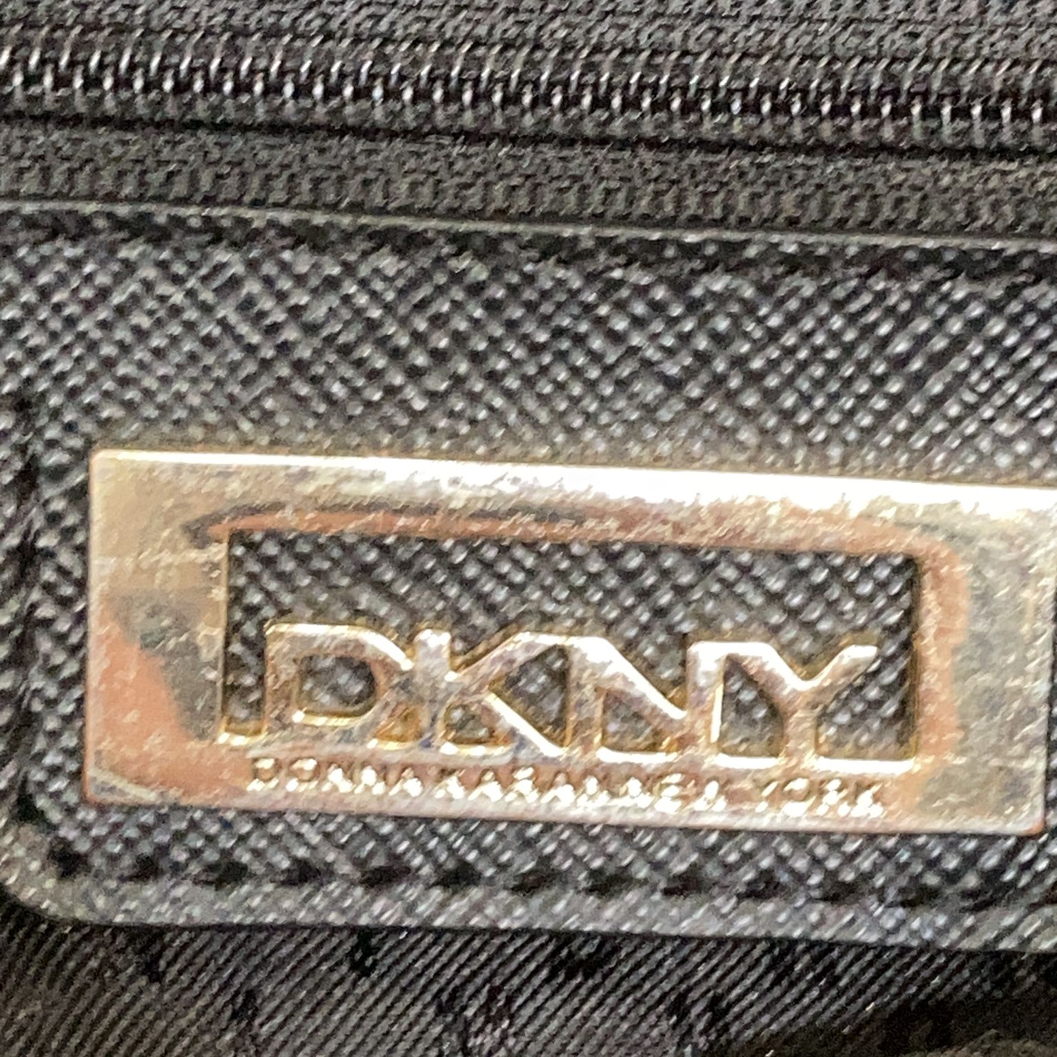 DKNY