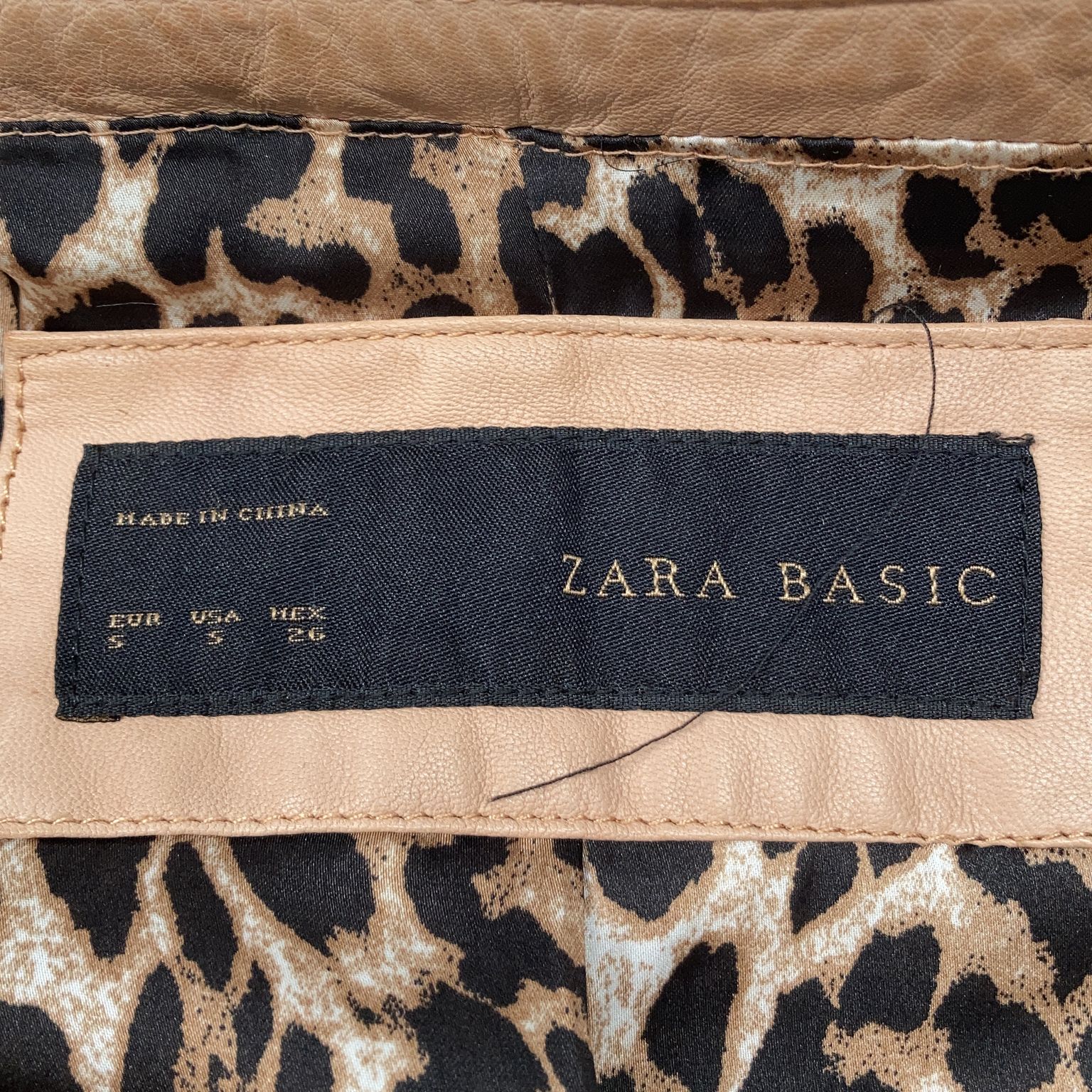 Zara Basic