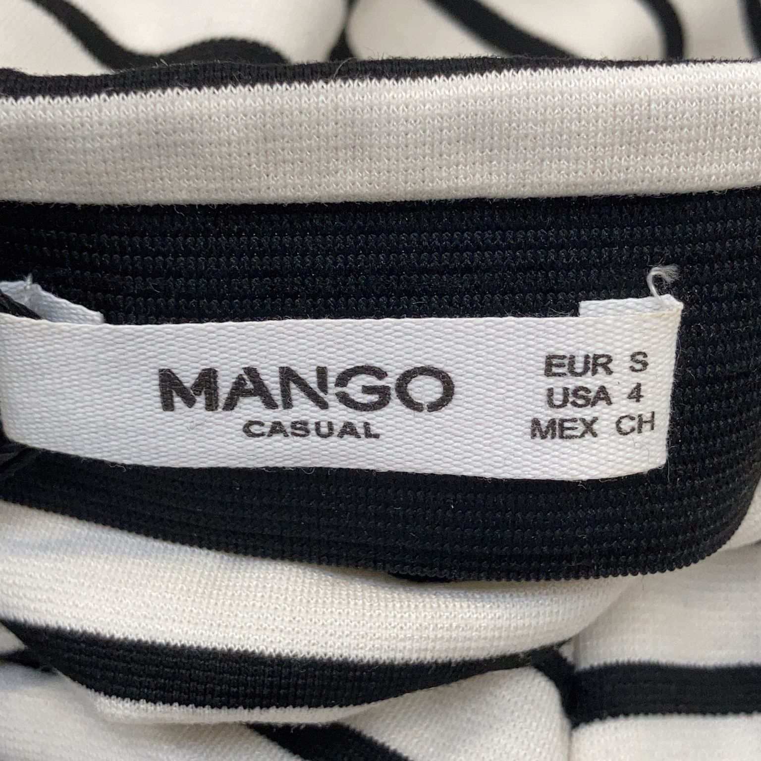 Mango Casual