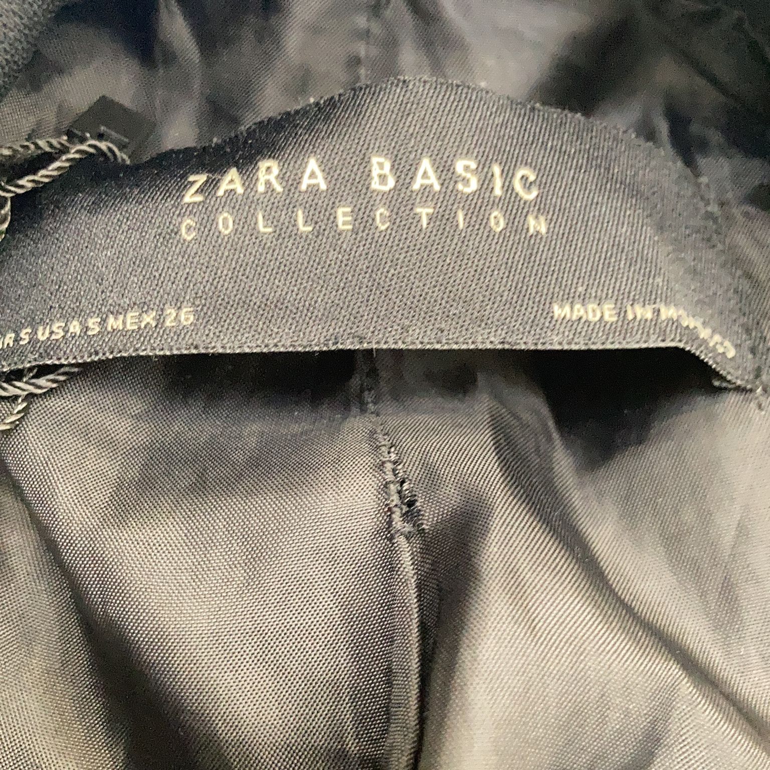 Zara Basic