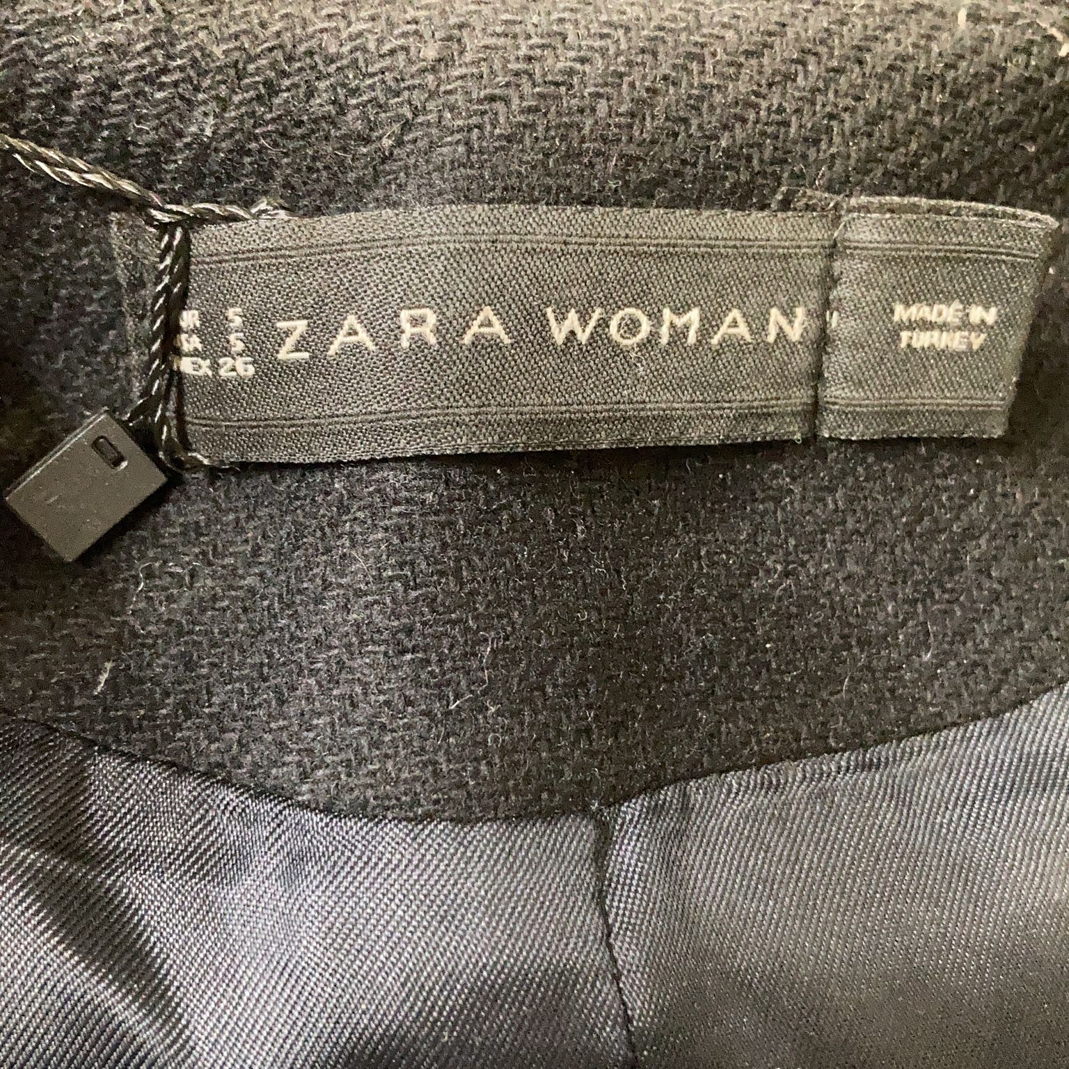 Zara Woman