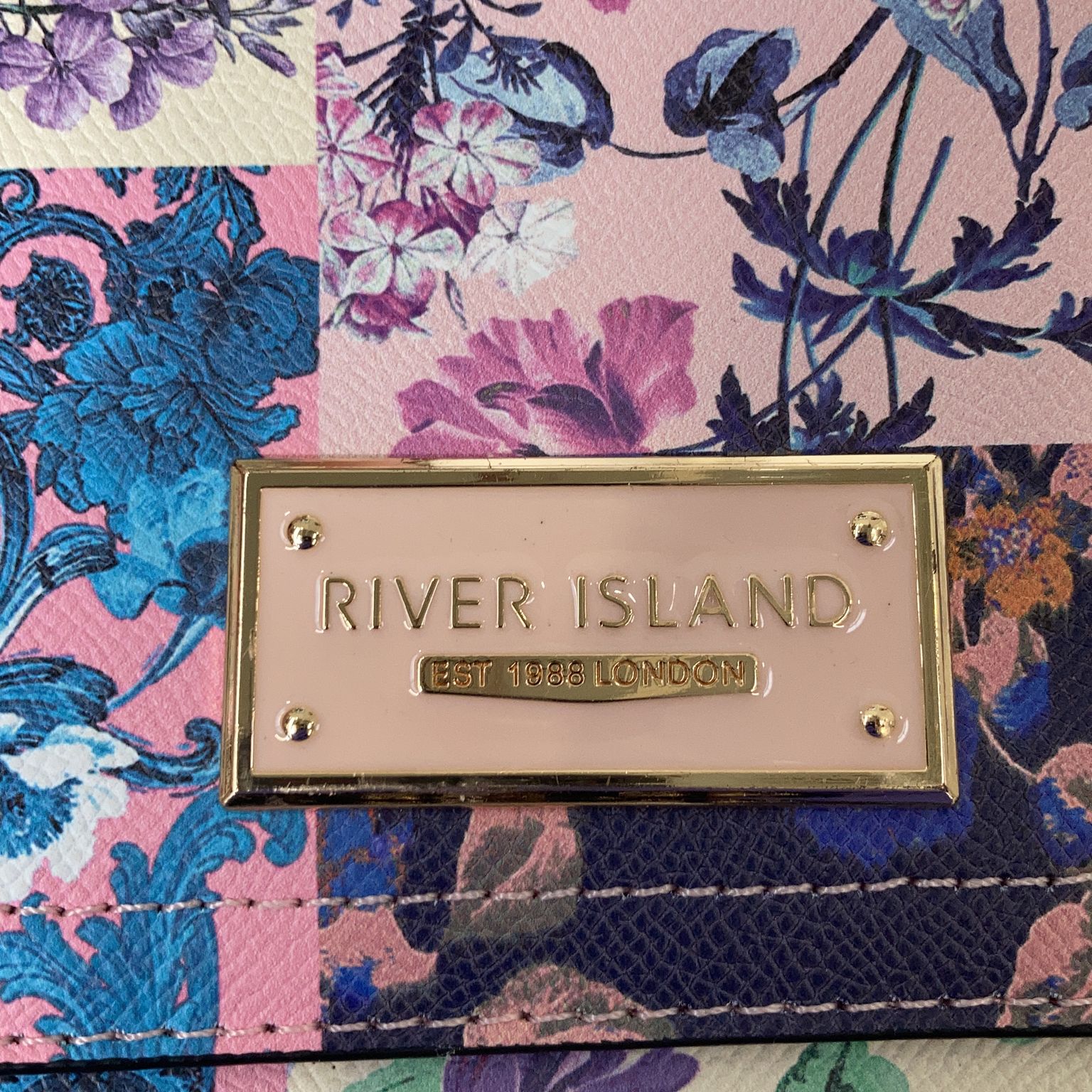 River Island