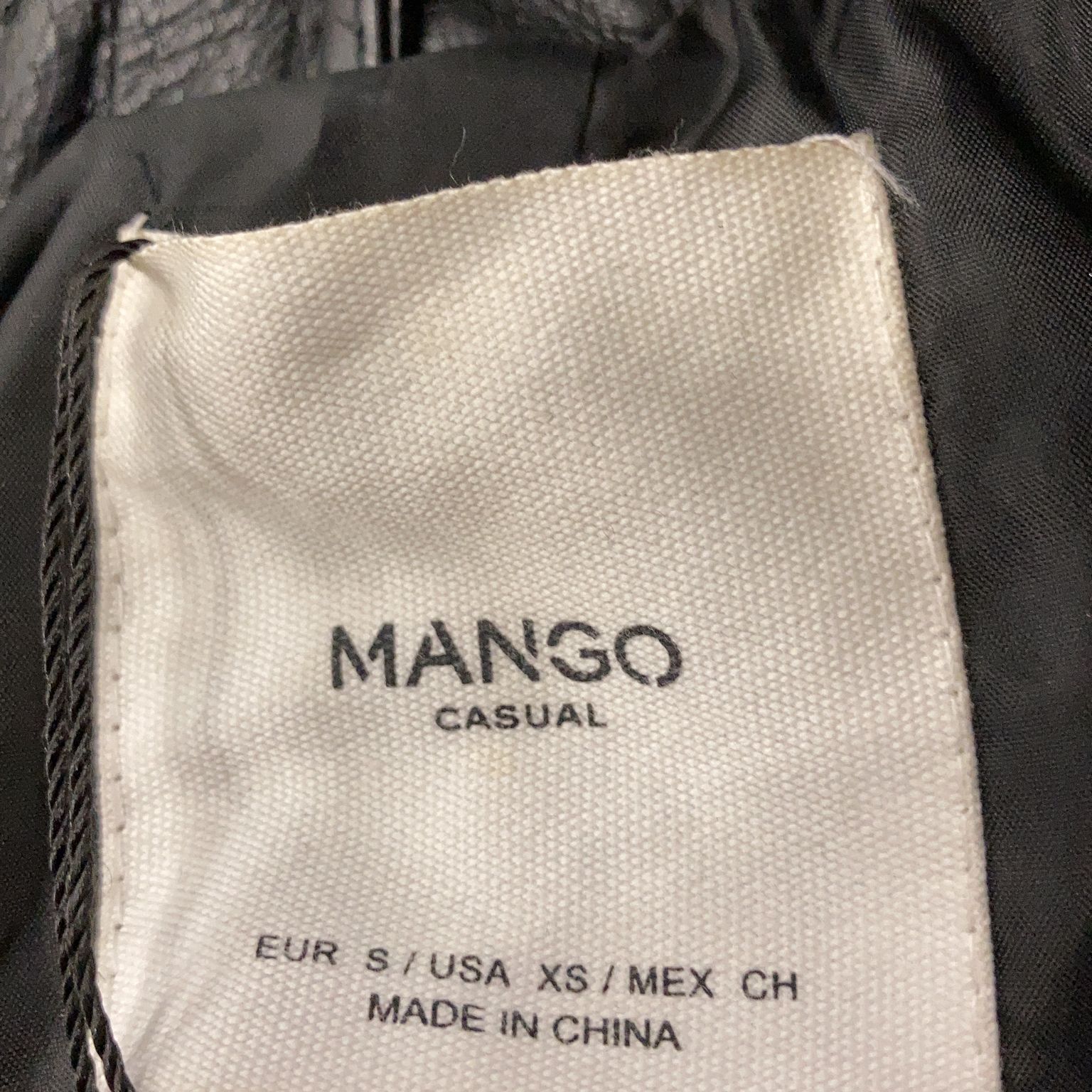 Mango Casual