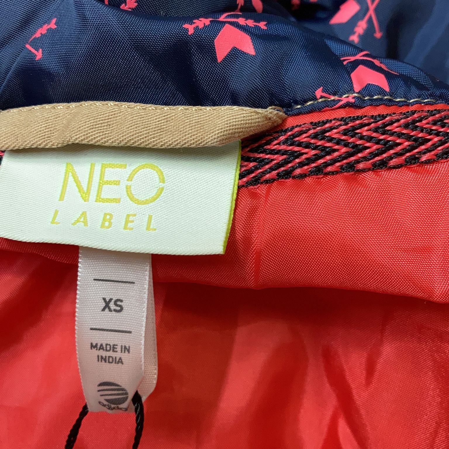 Neo Label