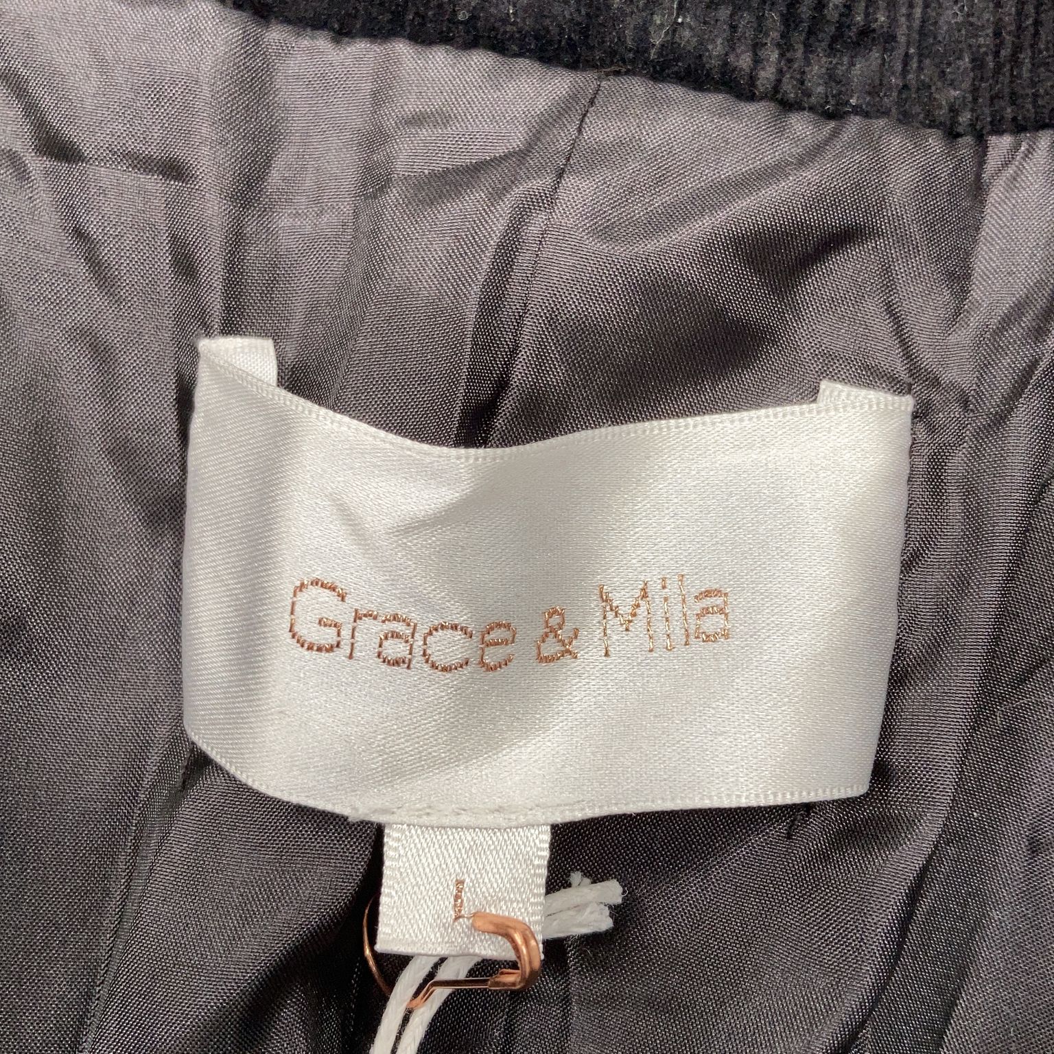 Grace  Mila