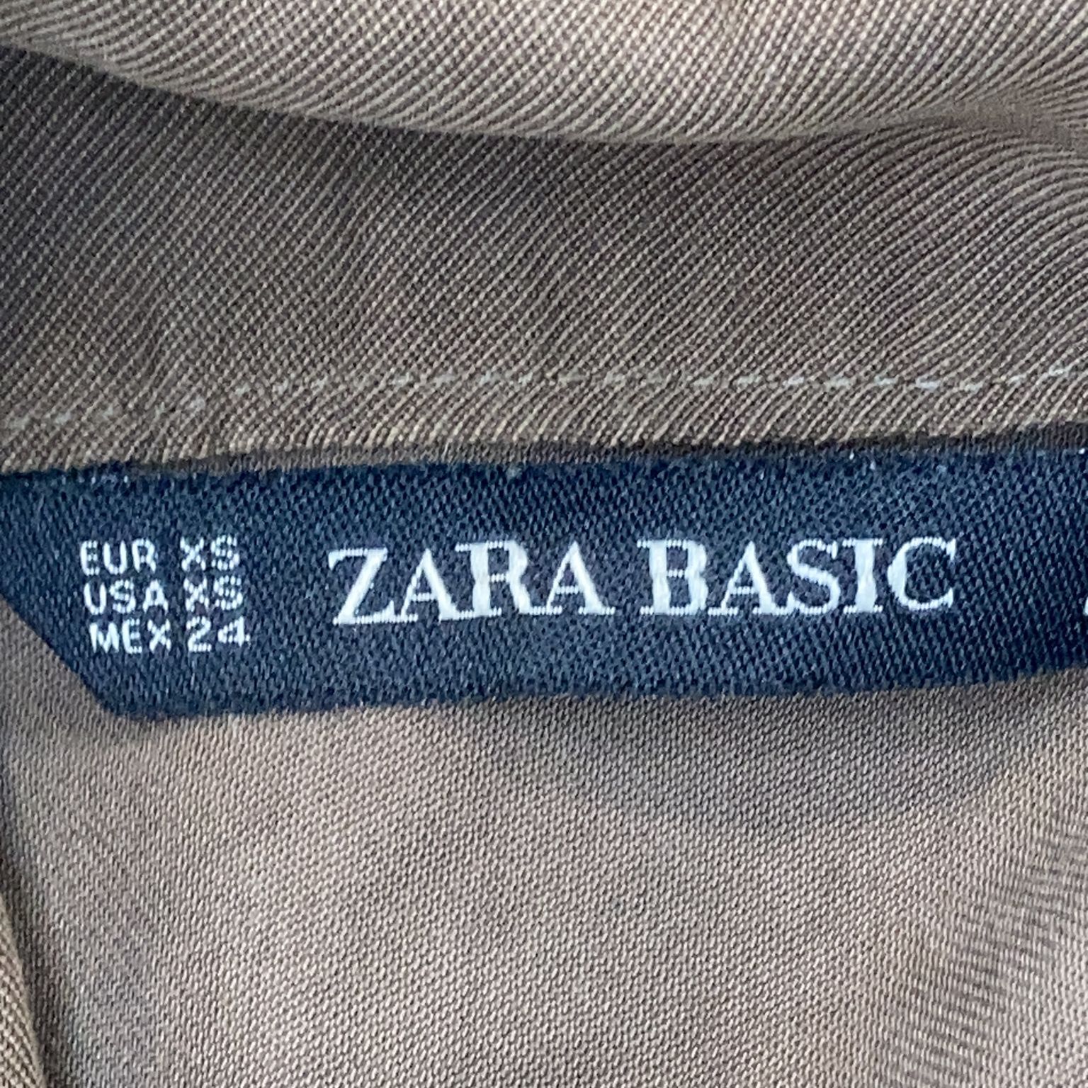 Zara Basic