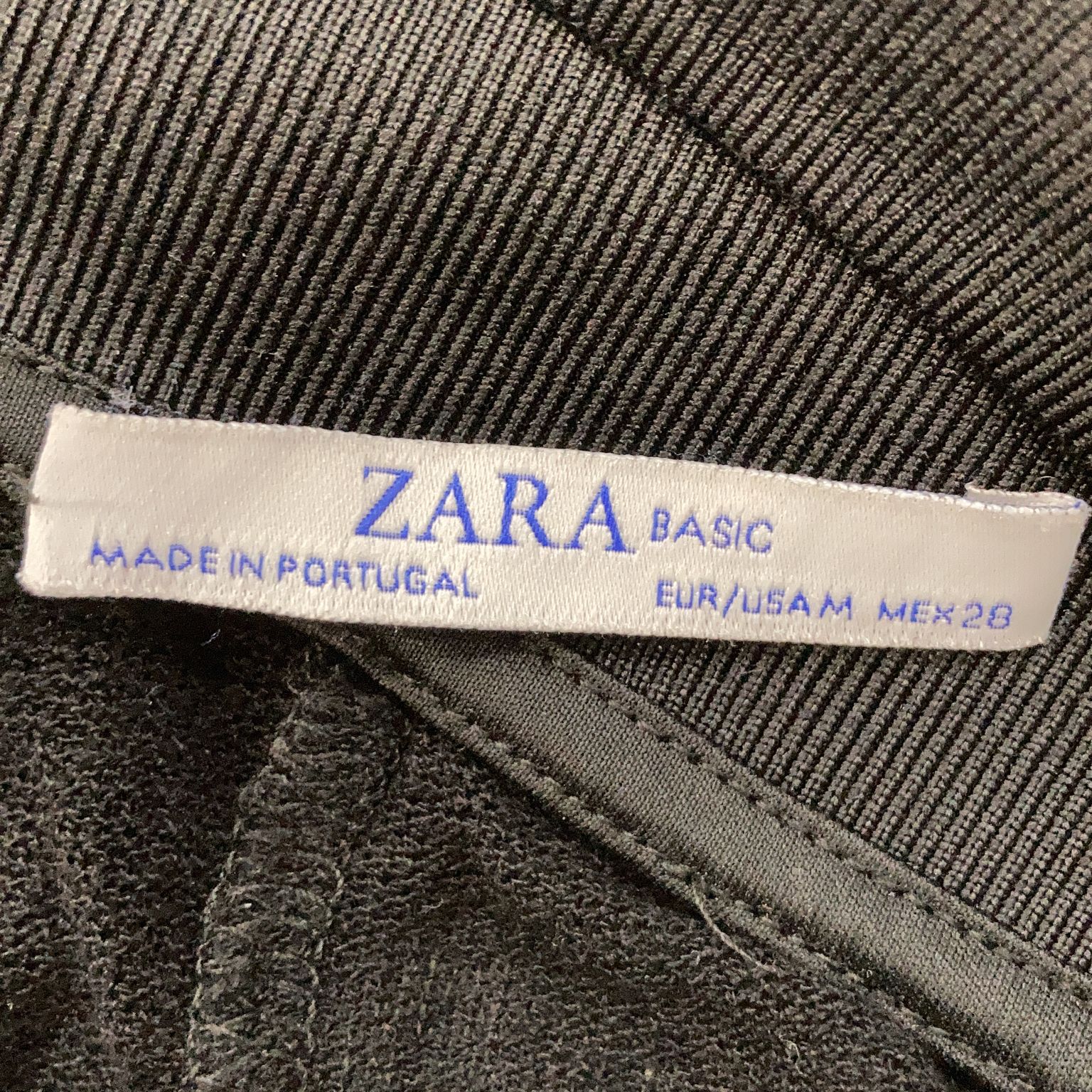 Zara Basic