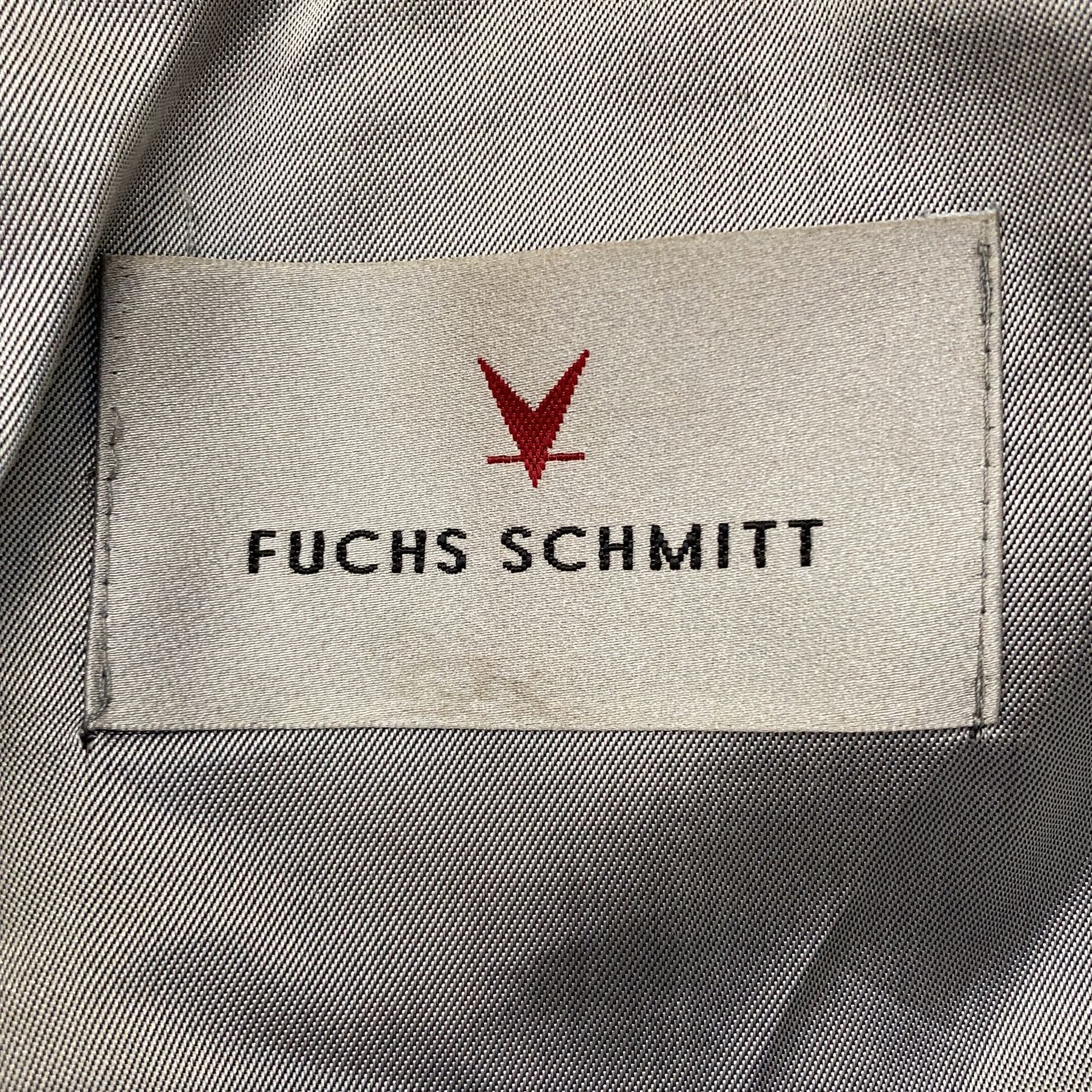 Fuchs Schmitt